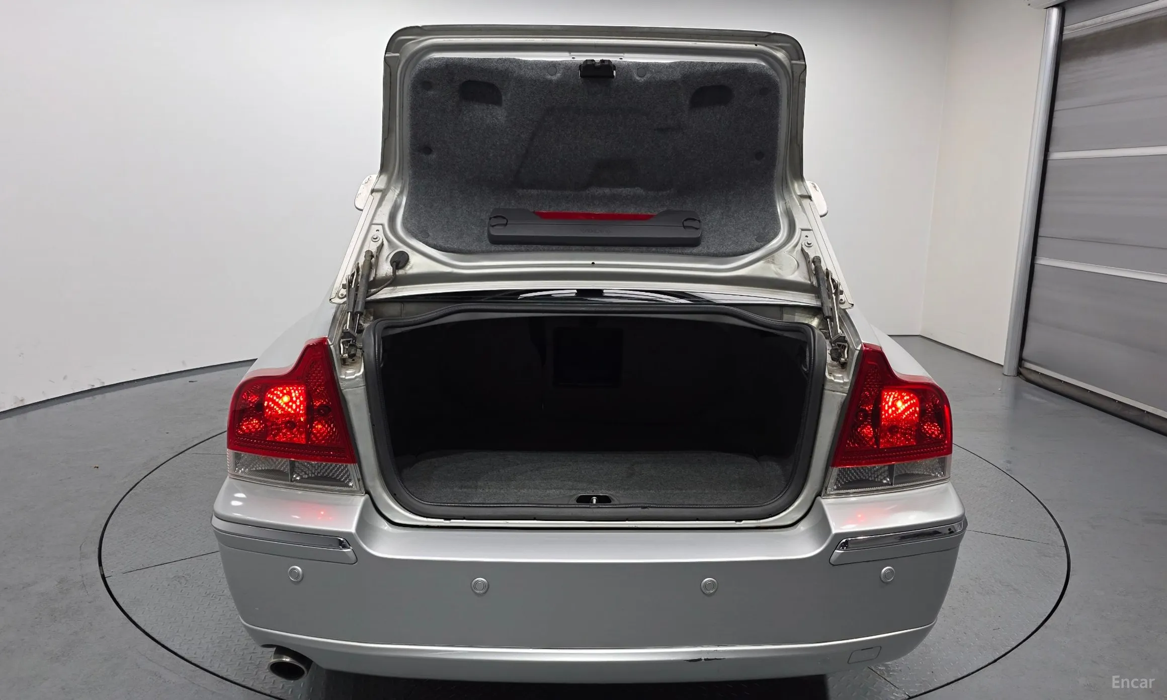 Volvo S60 превью 20