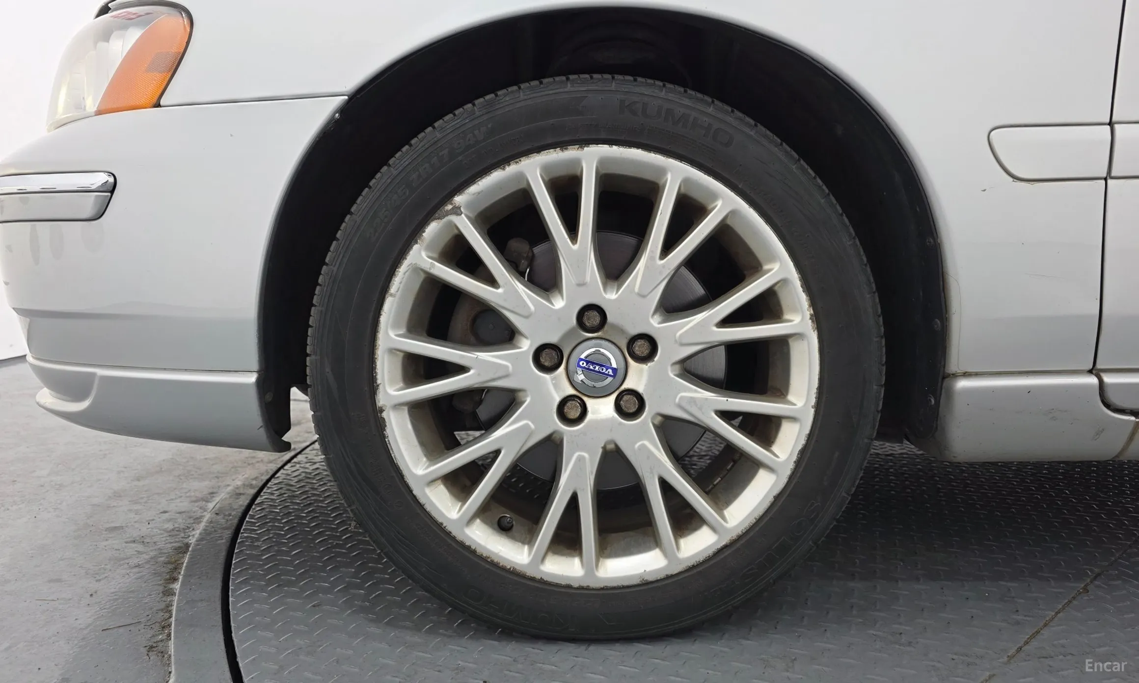 Volvo S60 превью 5