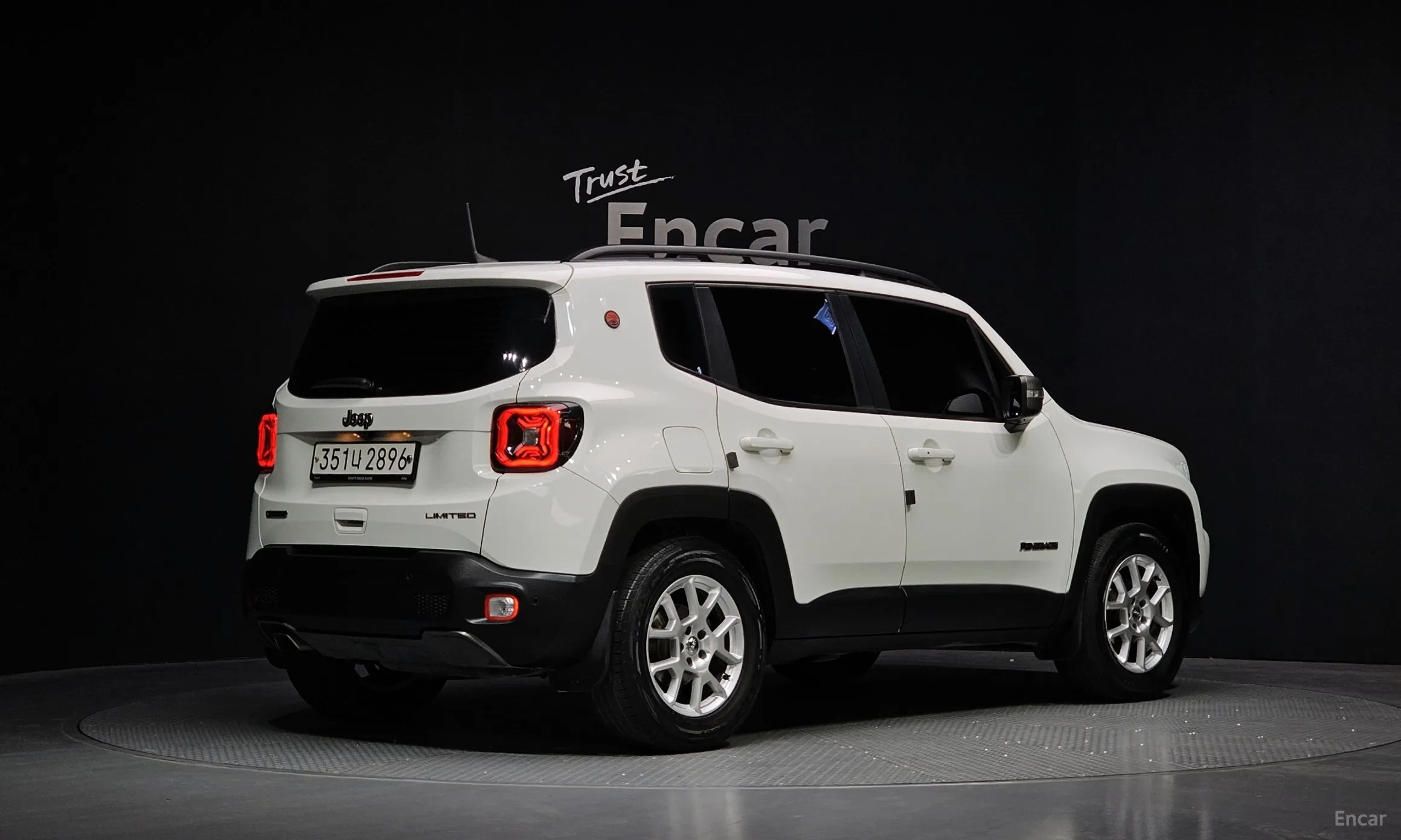 Jeep Renegade превью 2