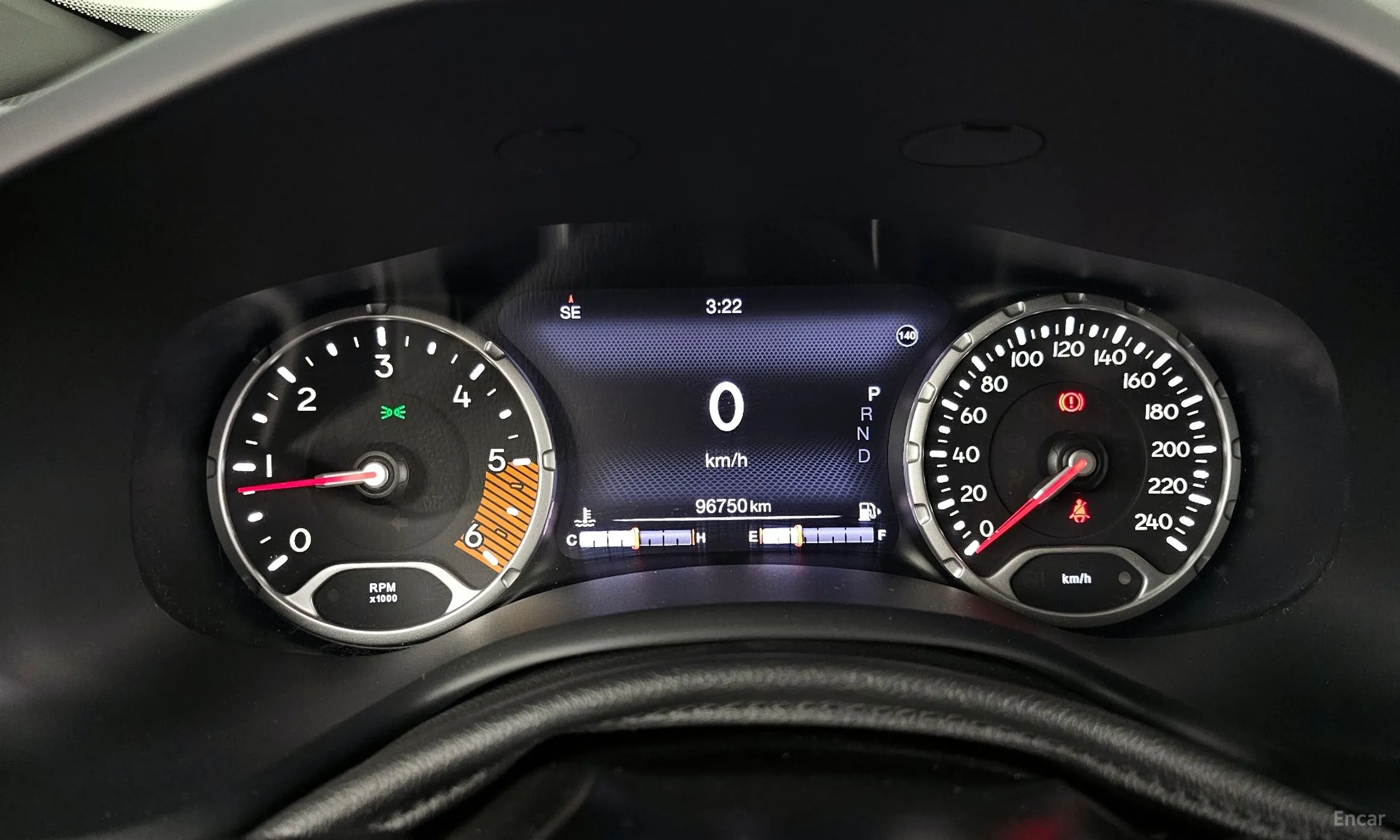 Jeep Renegade превью 8