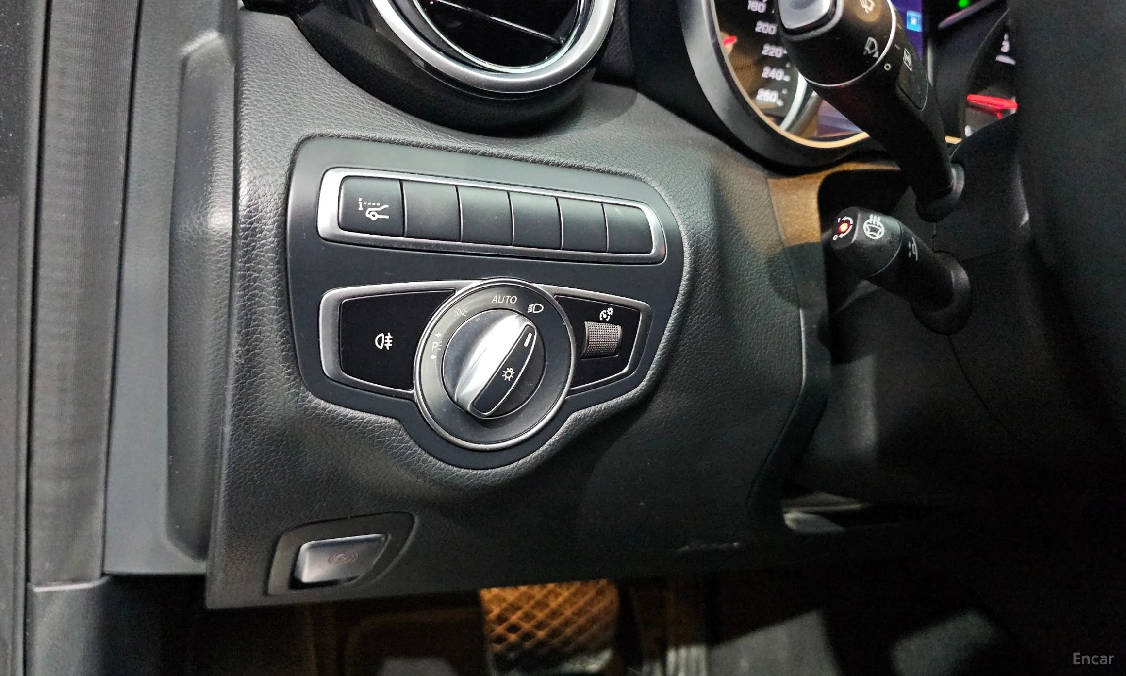 Mercedes Benz C-Class W205 превью 17