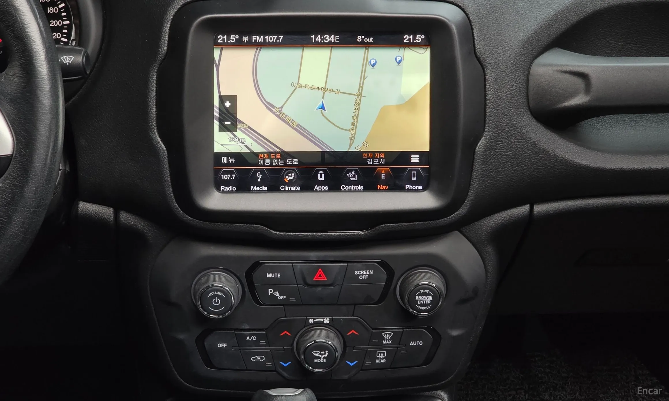 Jeep Renegade превью 14