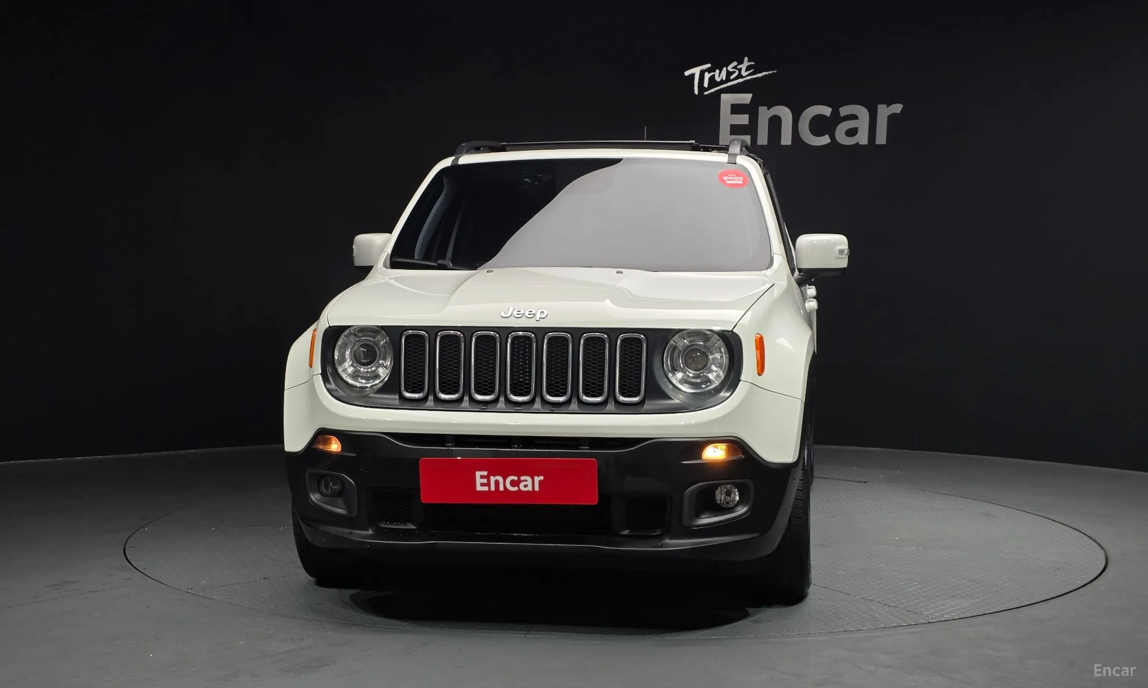 Jeep Renegade превью 3