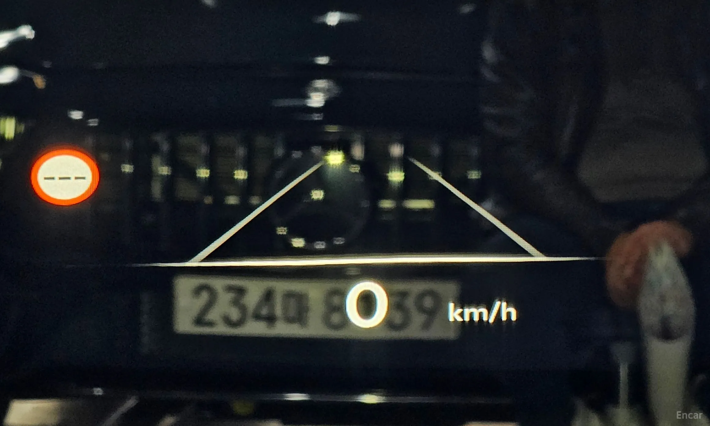 Genesis GV80 превью 19
