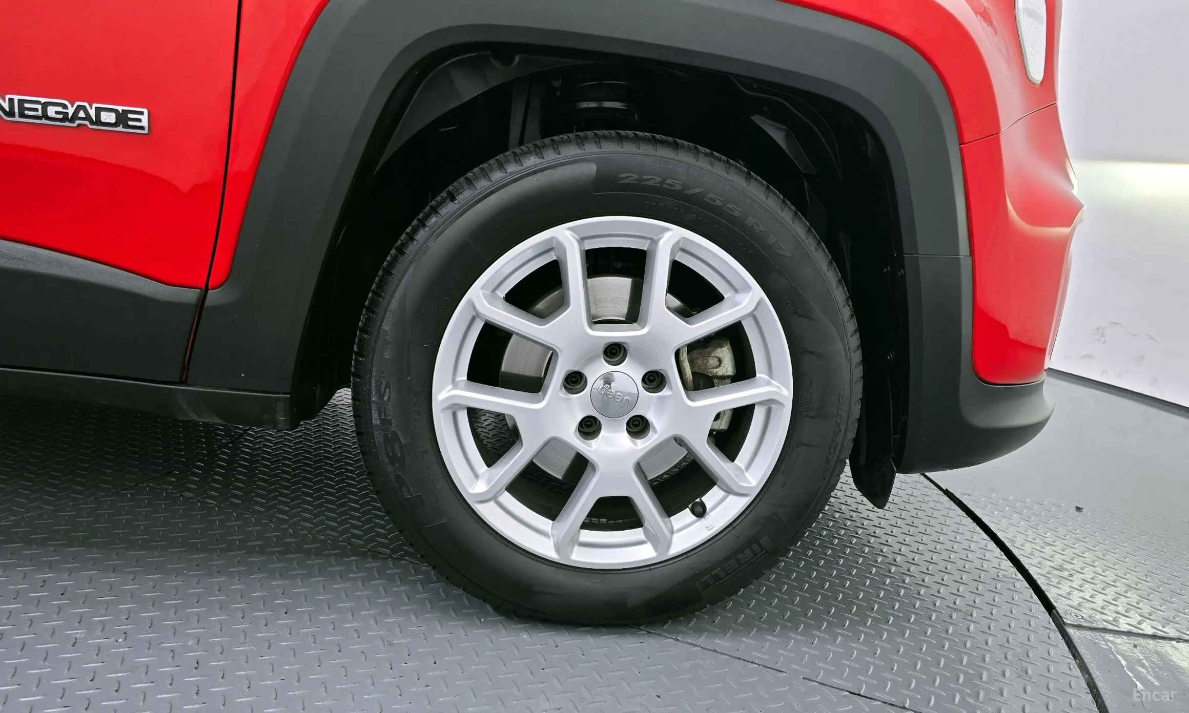 Jeep Renegade превью 5