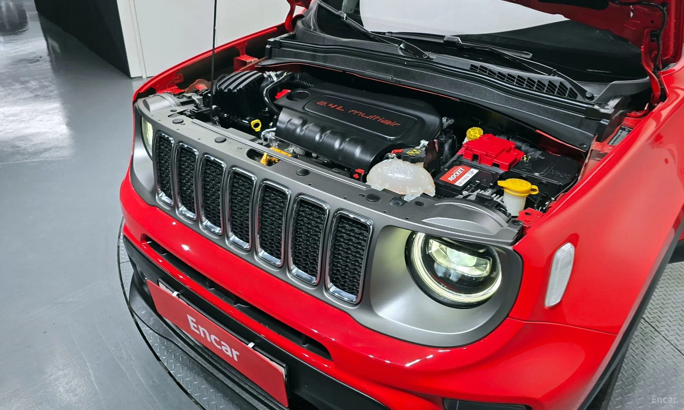 Jeep Renegade превью 6