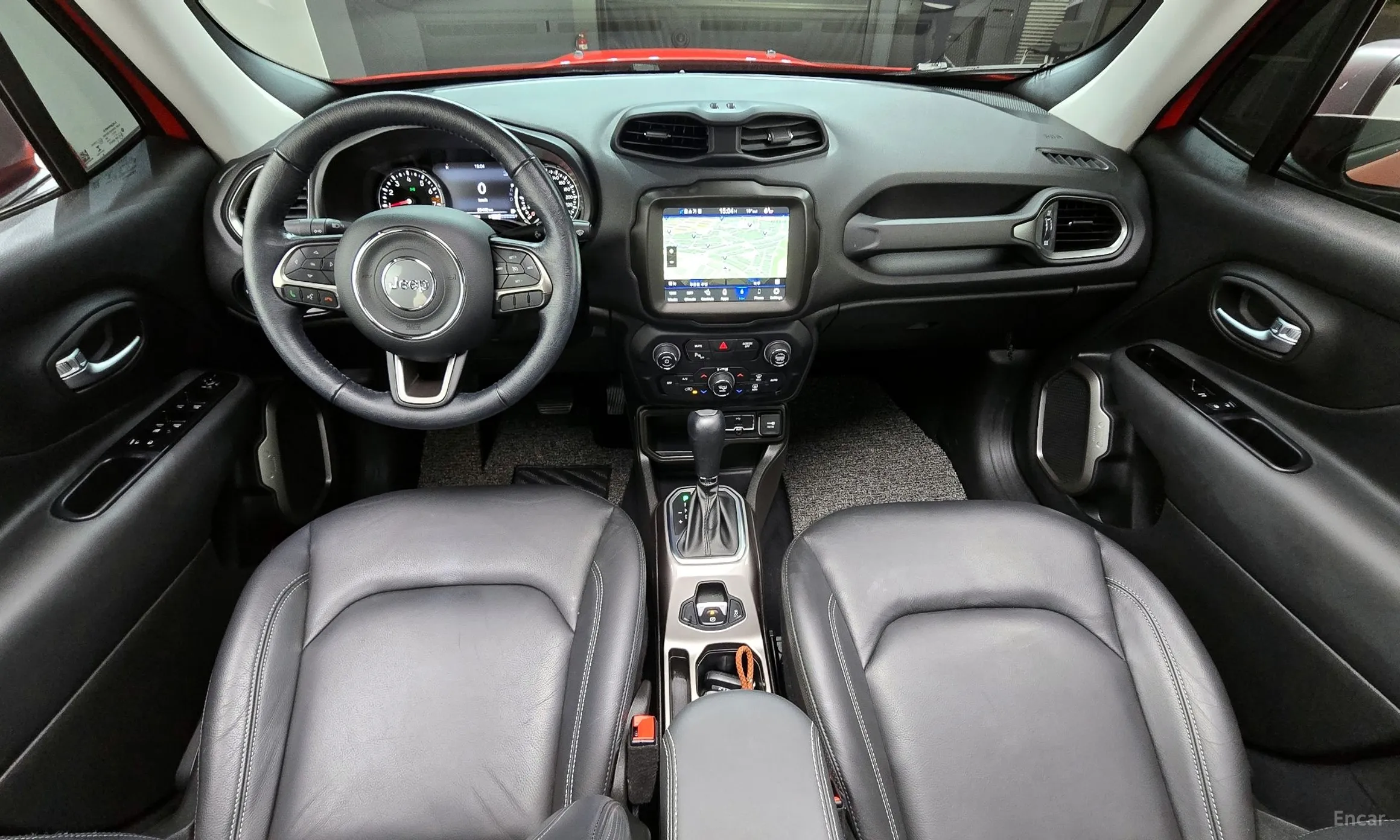 Jeep Renegade превью 7