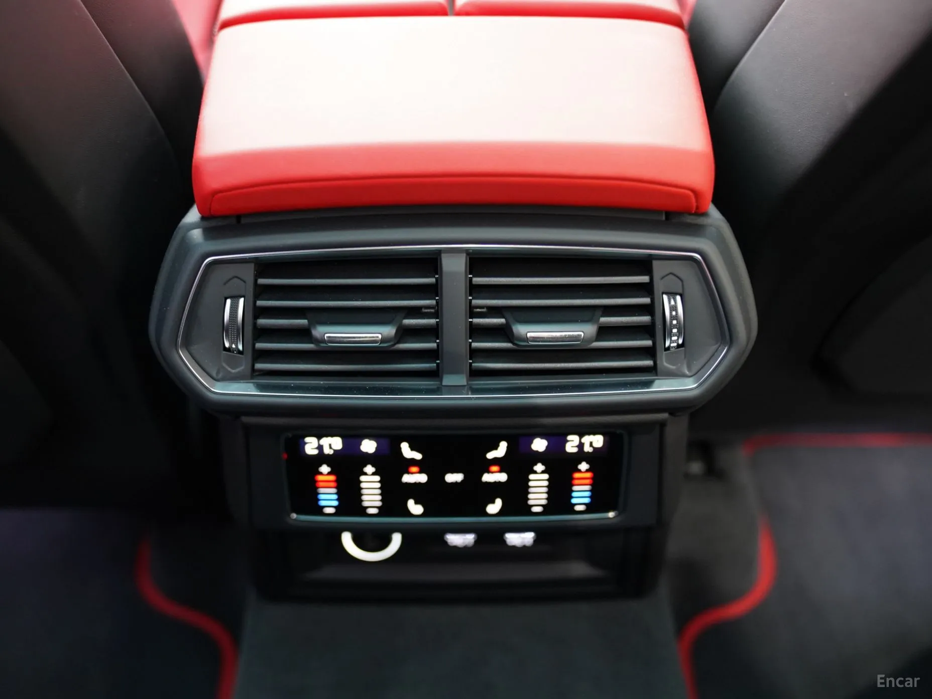 Lamborghini Urus превью 16