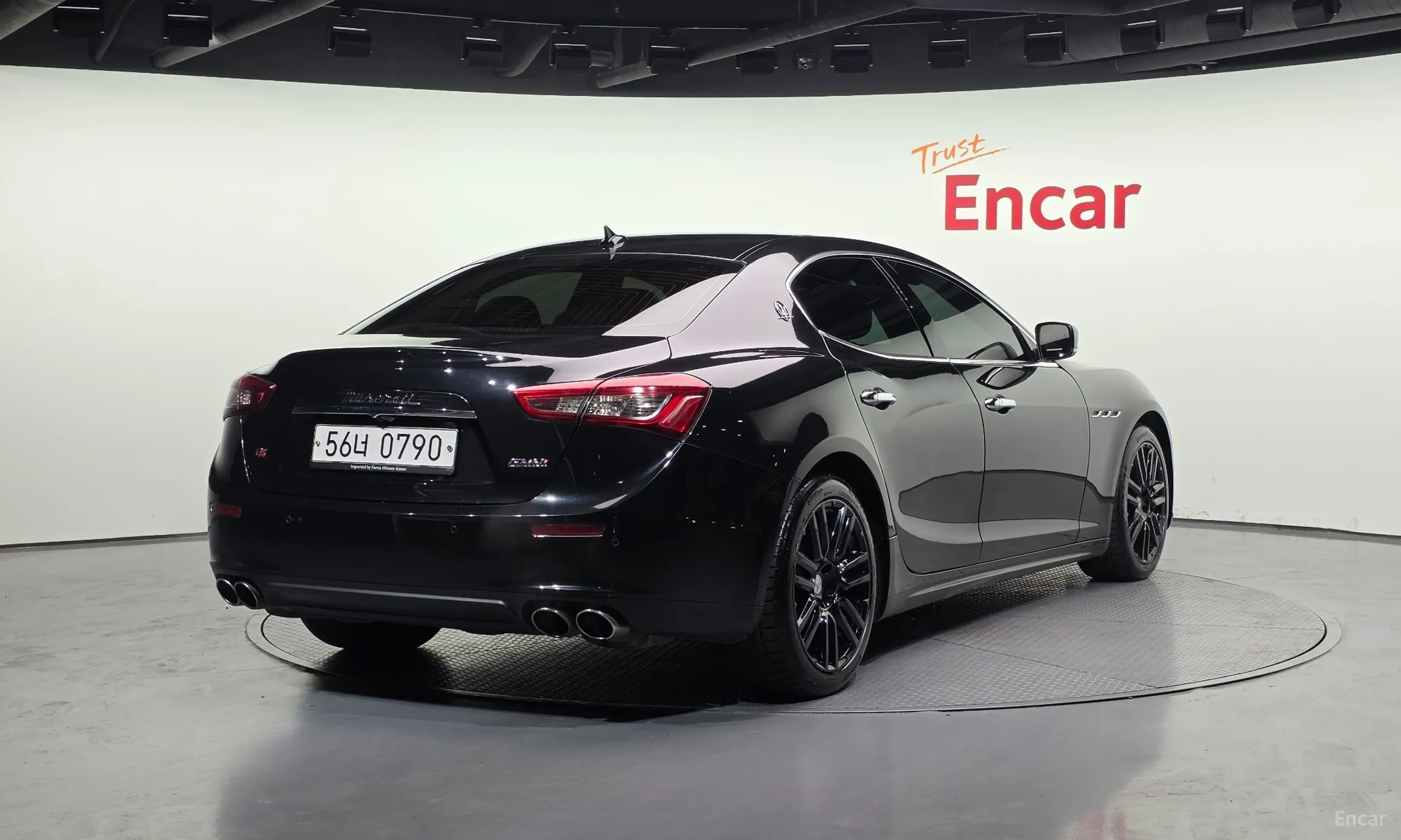 Maserati Ghibli превью 2