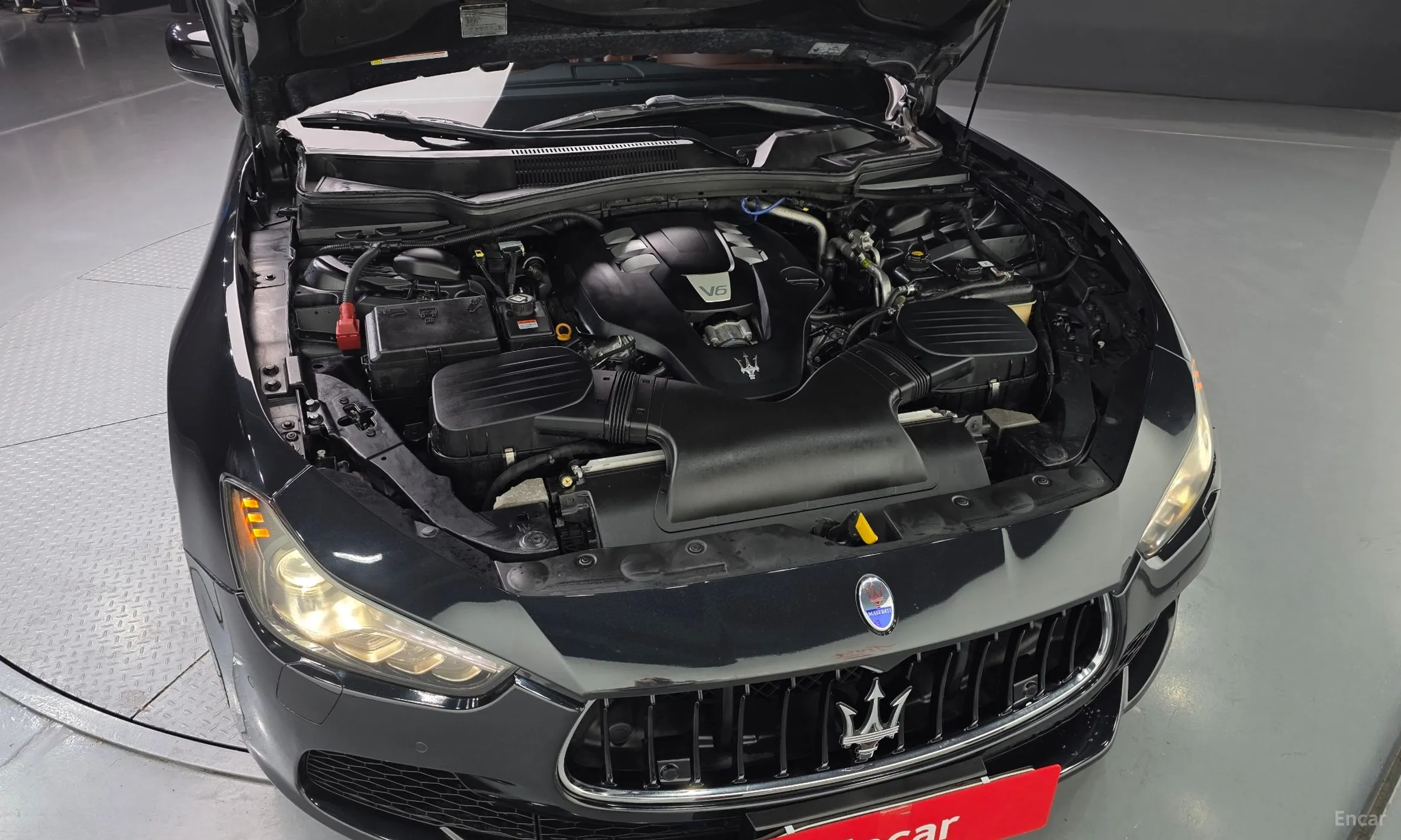 Maserati Ghibli превью 6