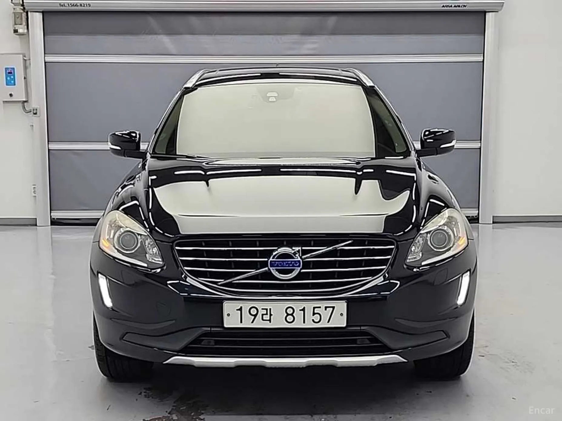 Volvo XC60 превью 3