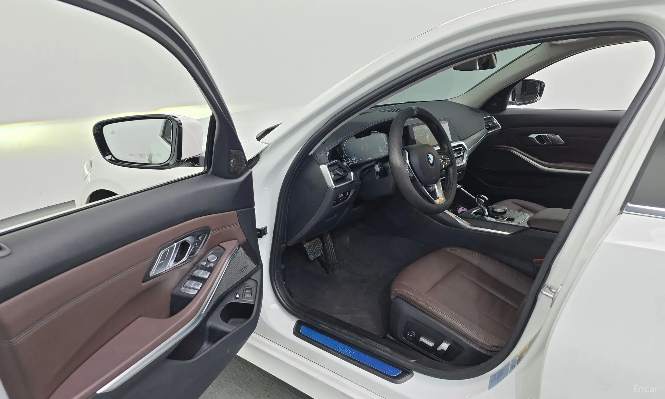 BMW 3 Series (G20) превью 10