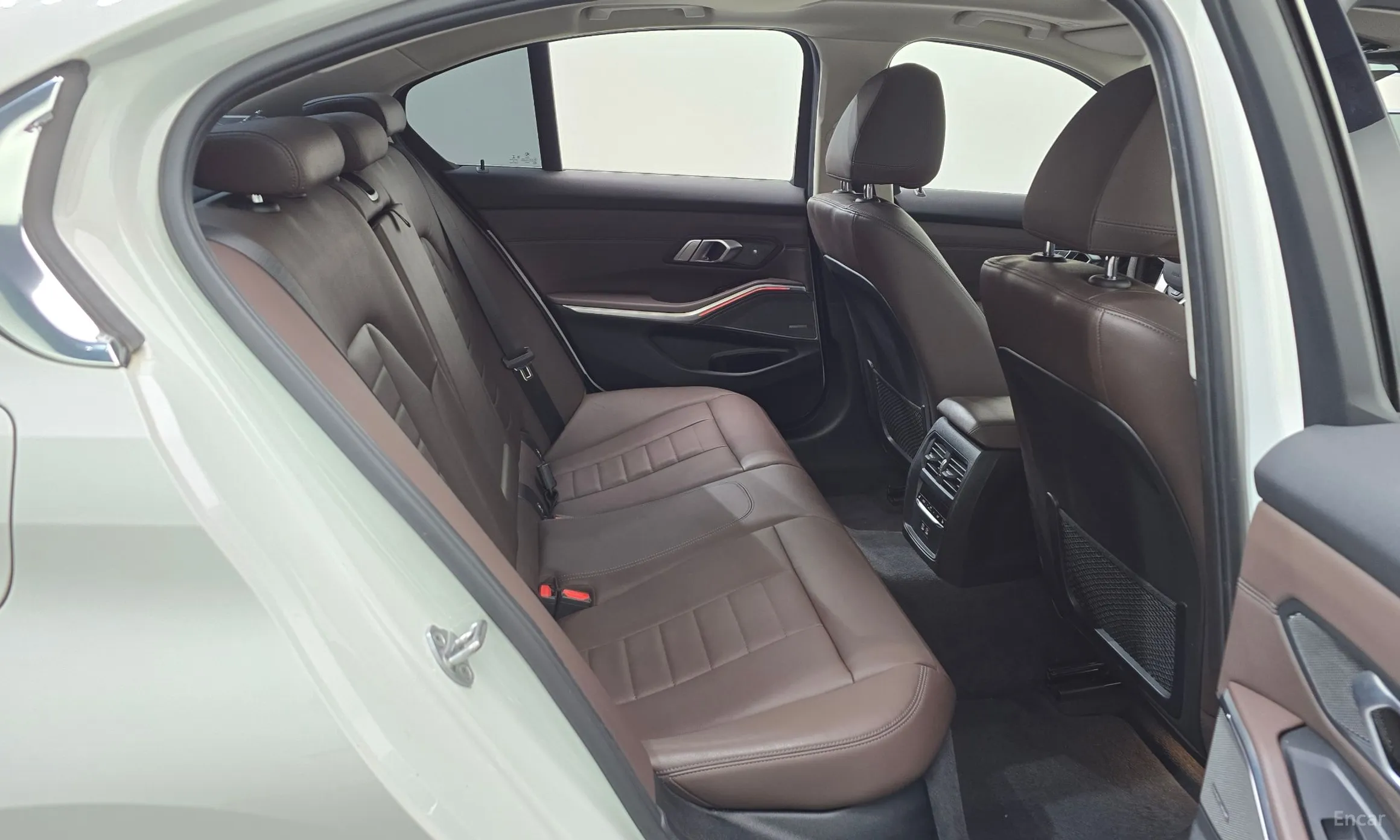 BMW 3 Series (G20) превью 12