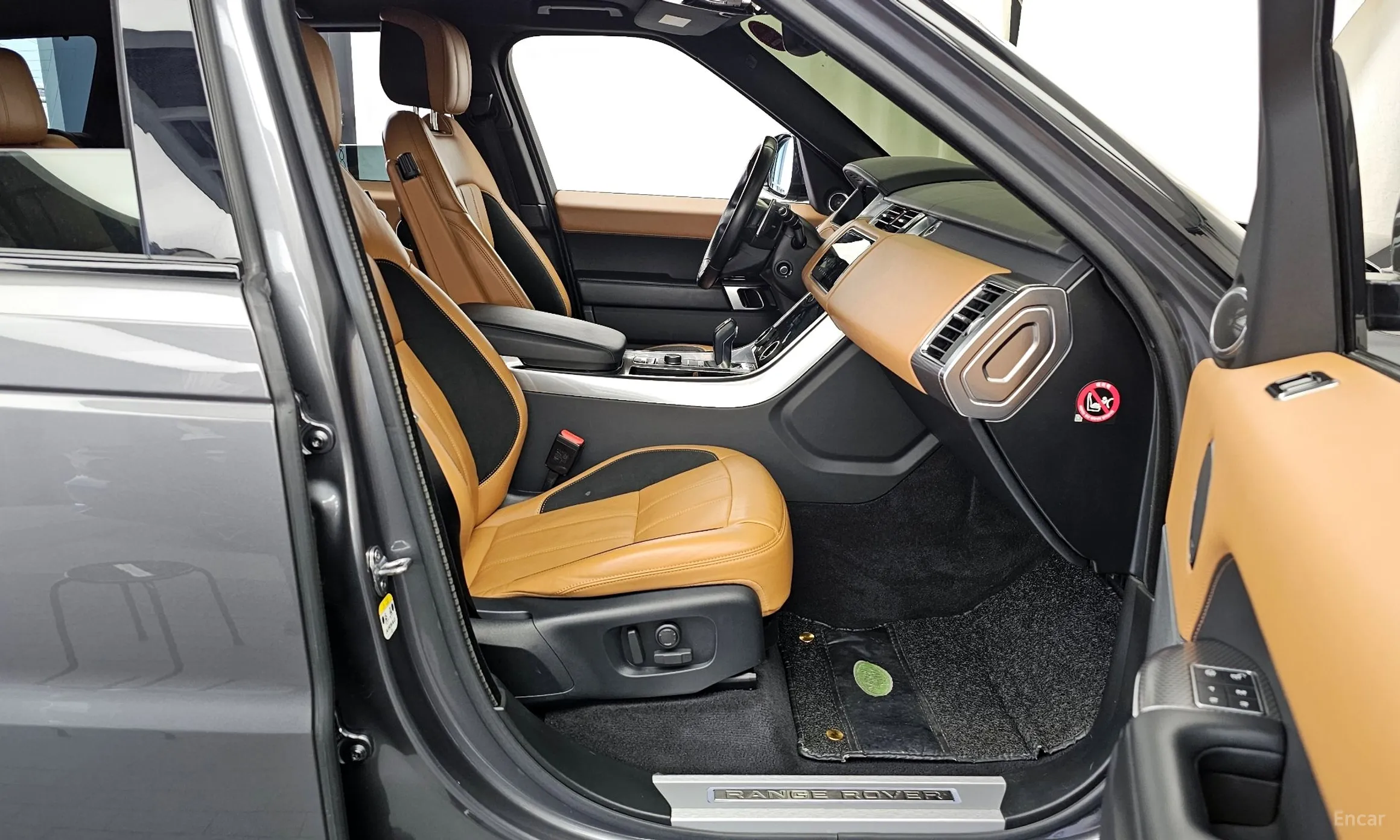 Land Rover Range Rover Sport 2nd Generation превью 11