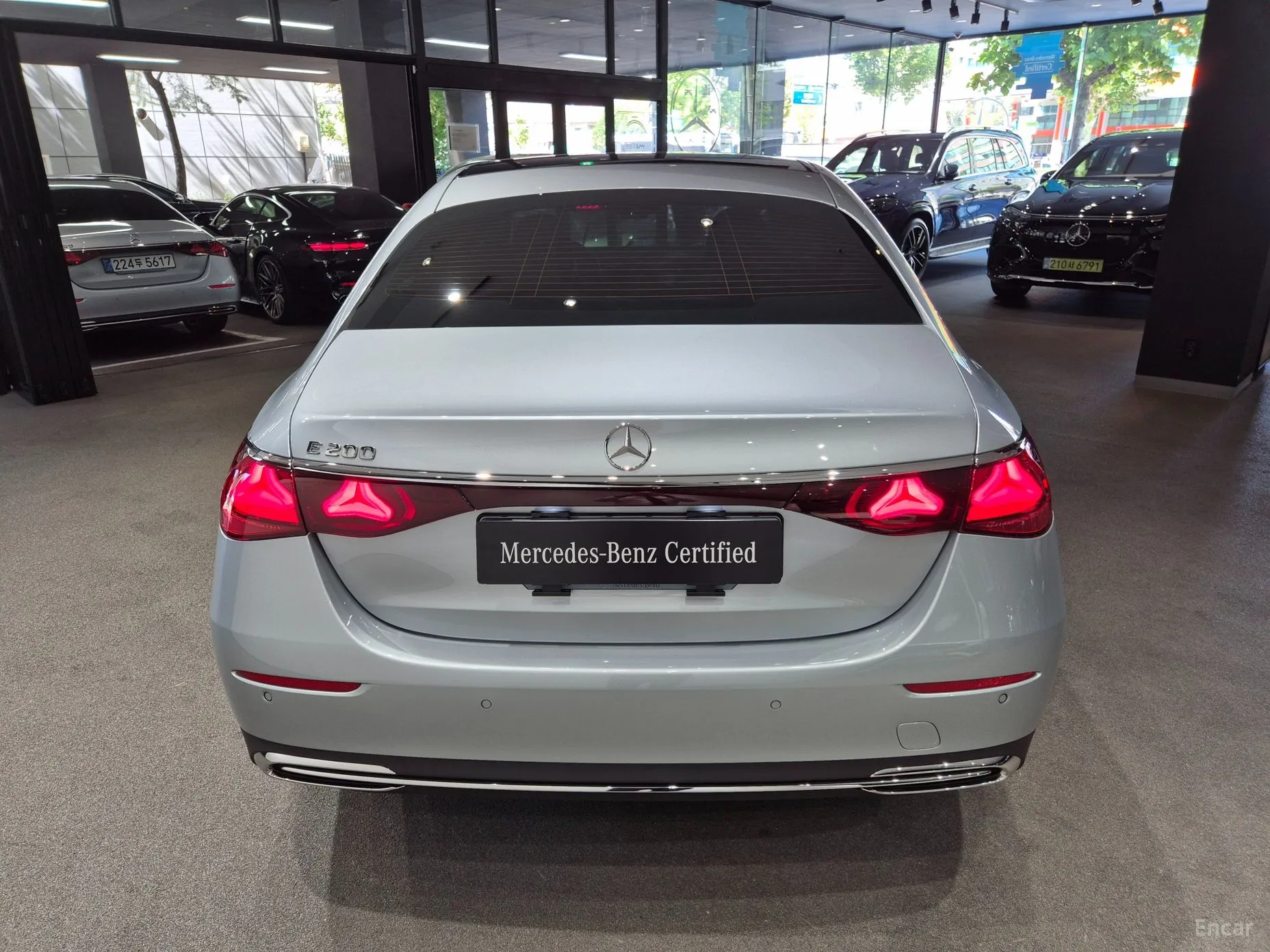 Mercedes Benz E-Class W214 превью 4