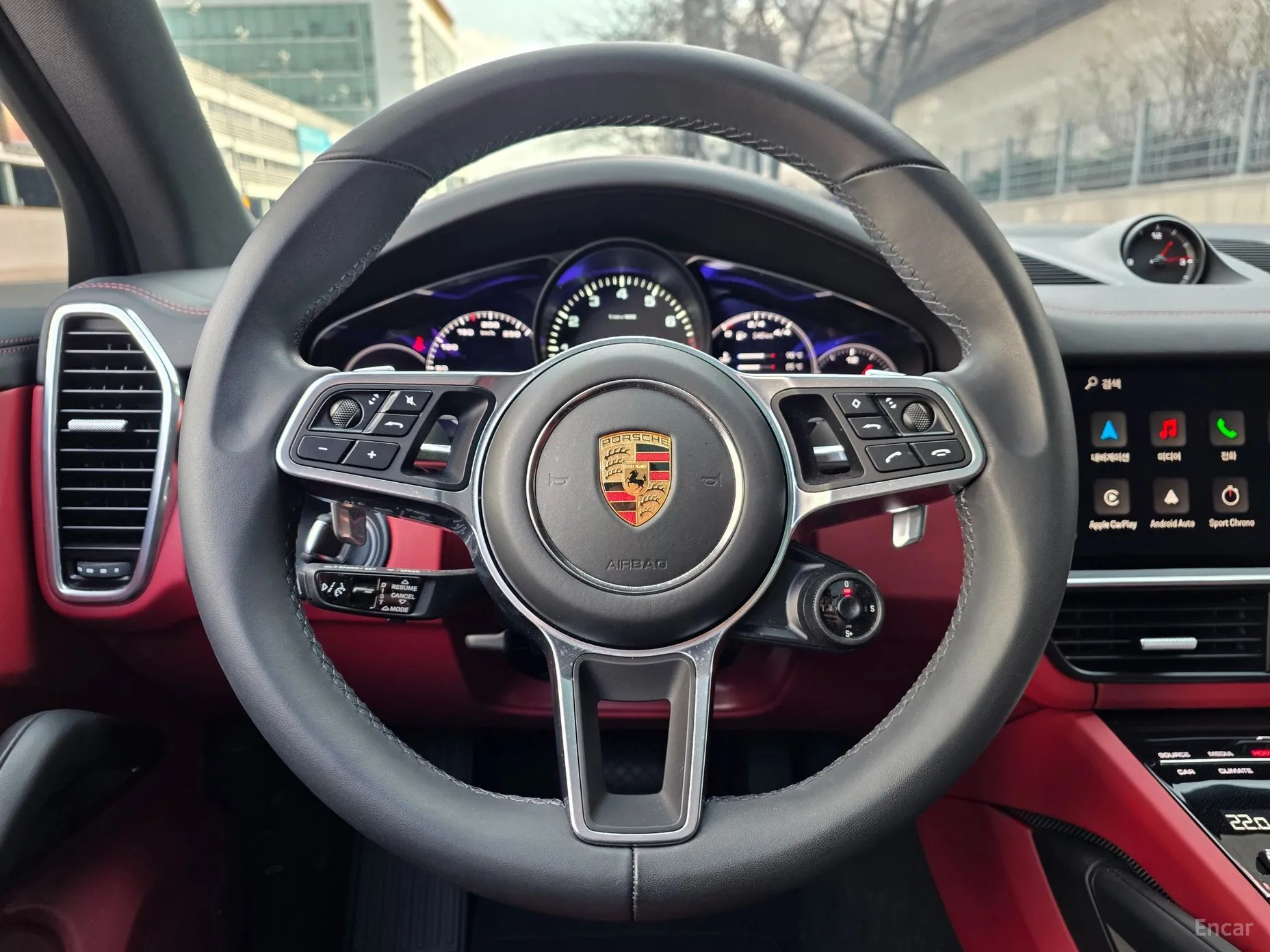 Porsche Cayenne (PO536) превью 18