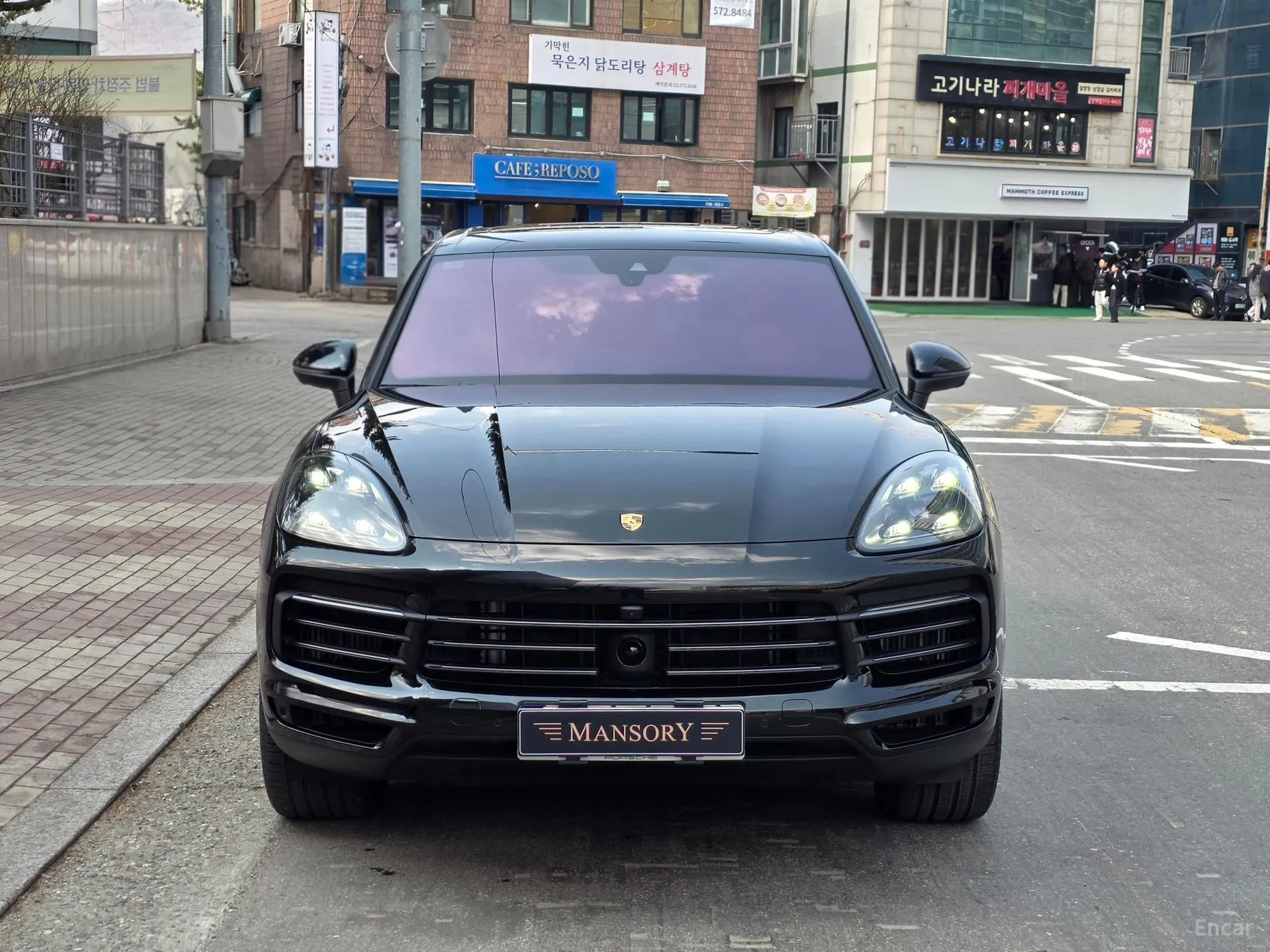 Porsche Cayenne (PO536) превью 3