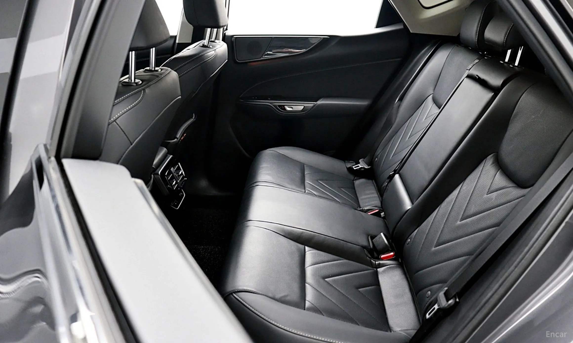 Lexus NX350h Gen 2 превью 16