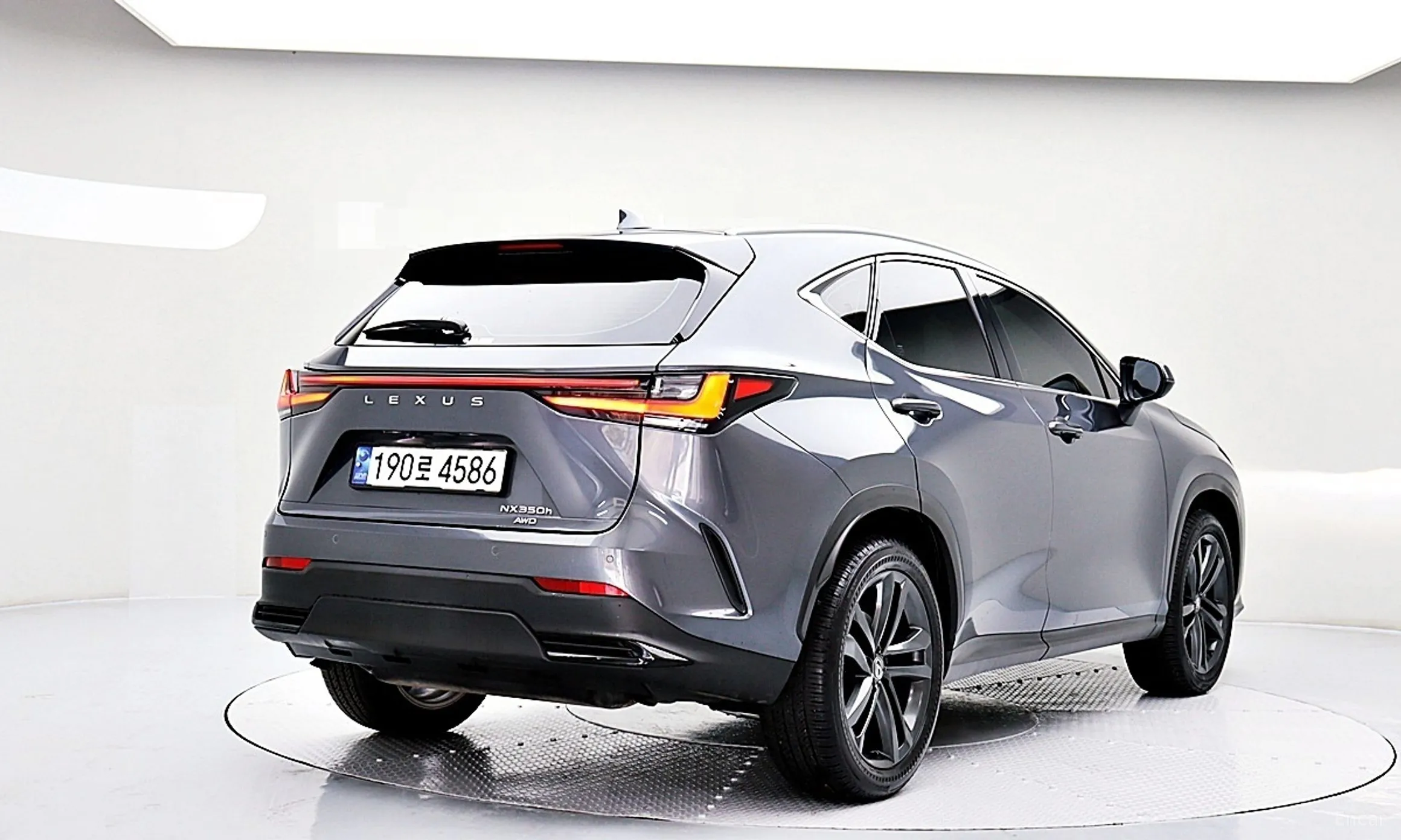 Lexus NX350h Gen 2 превью 3