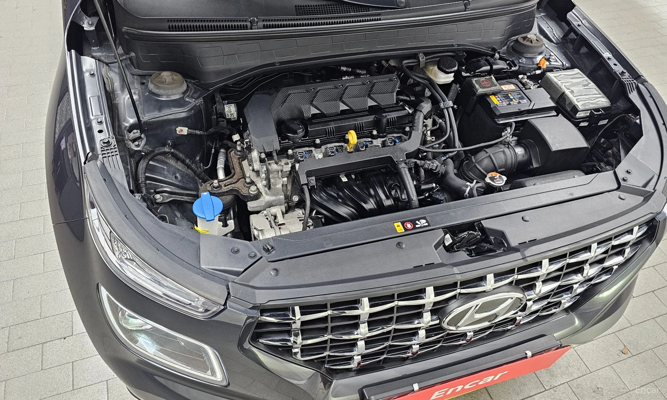 Hyundai Venue превью 6