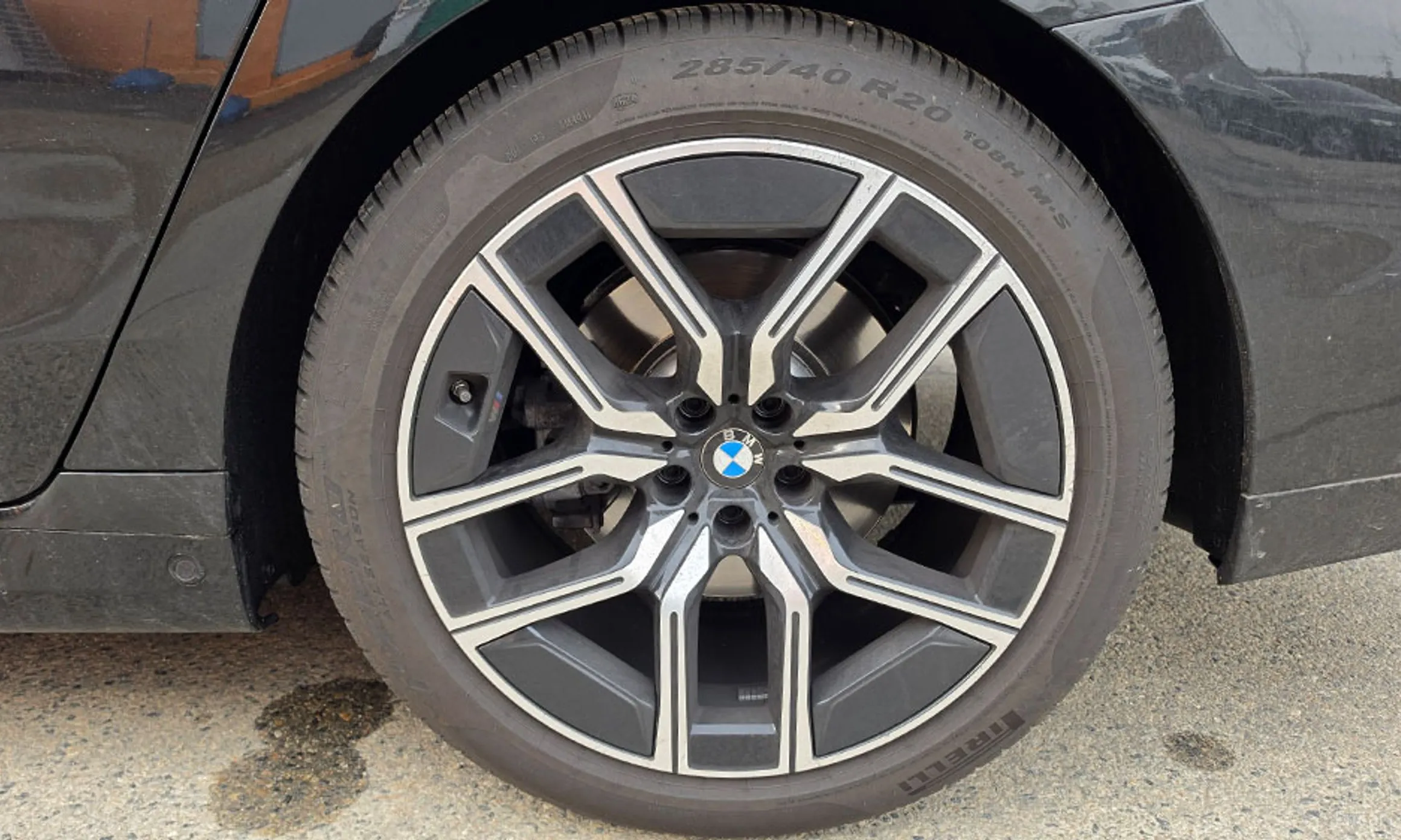 BMW 7 Series (G70) превью 10