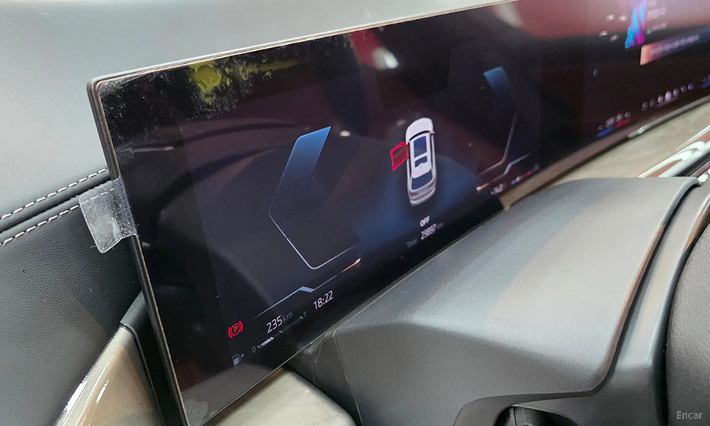 BMW X7 (G07) превью 10