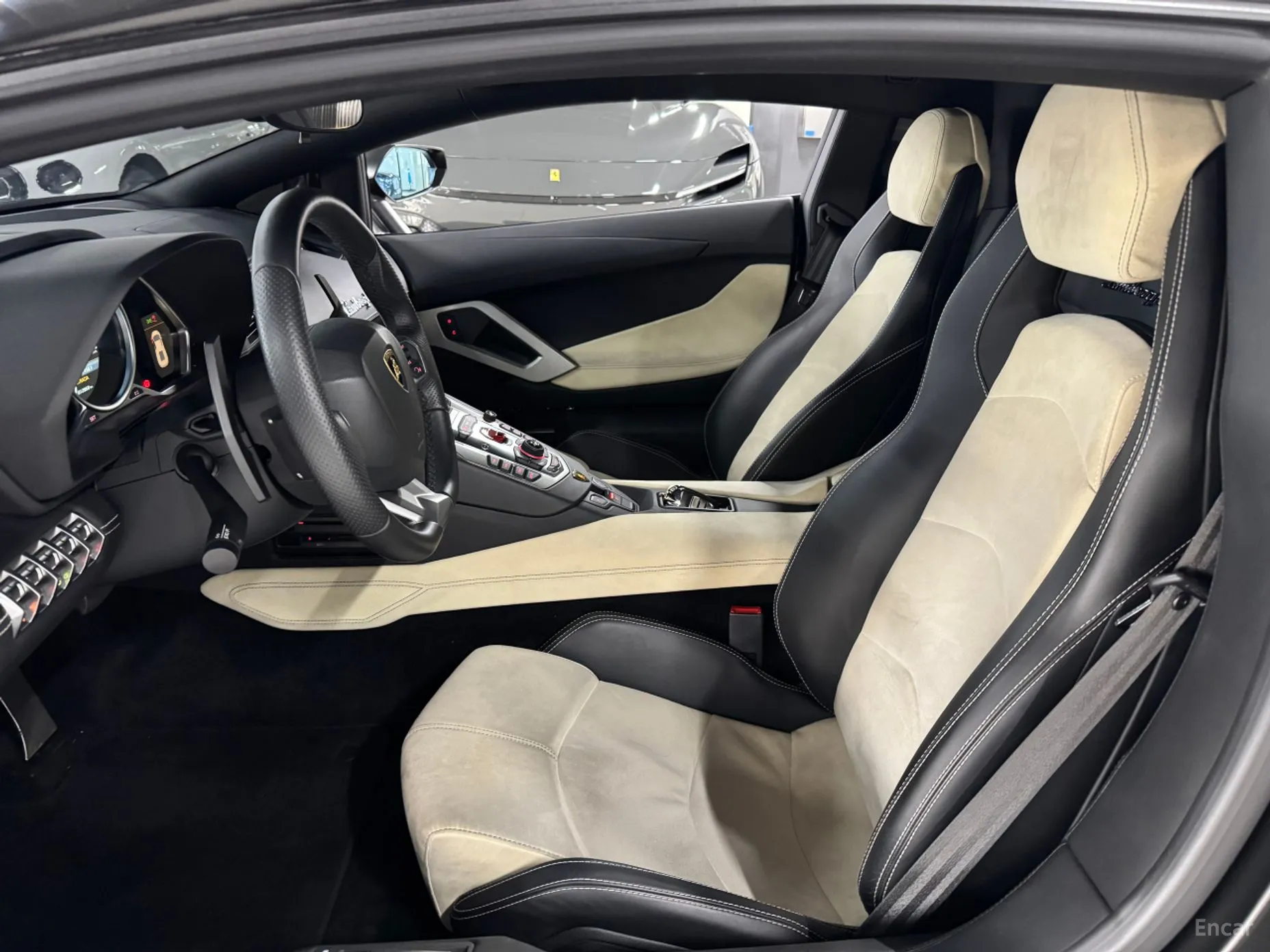 Lamborghini Aventador превью 7