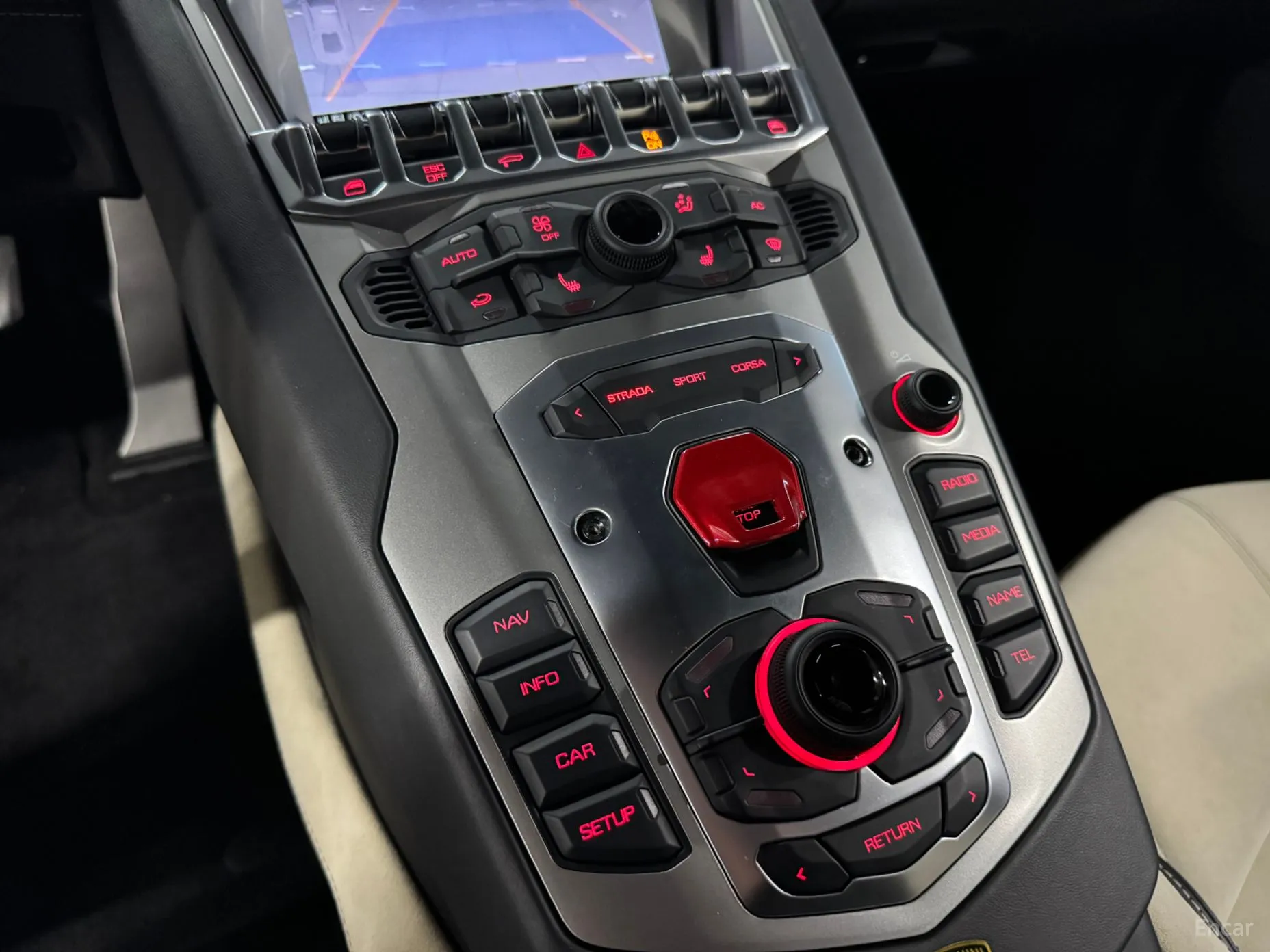 Lamborghini Aventador превью 9