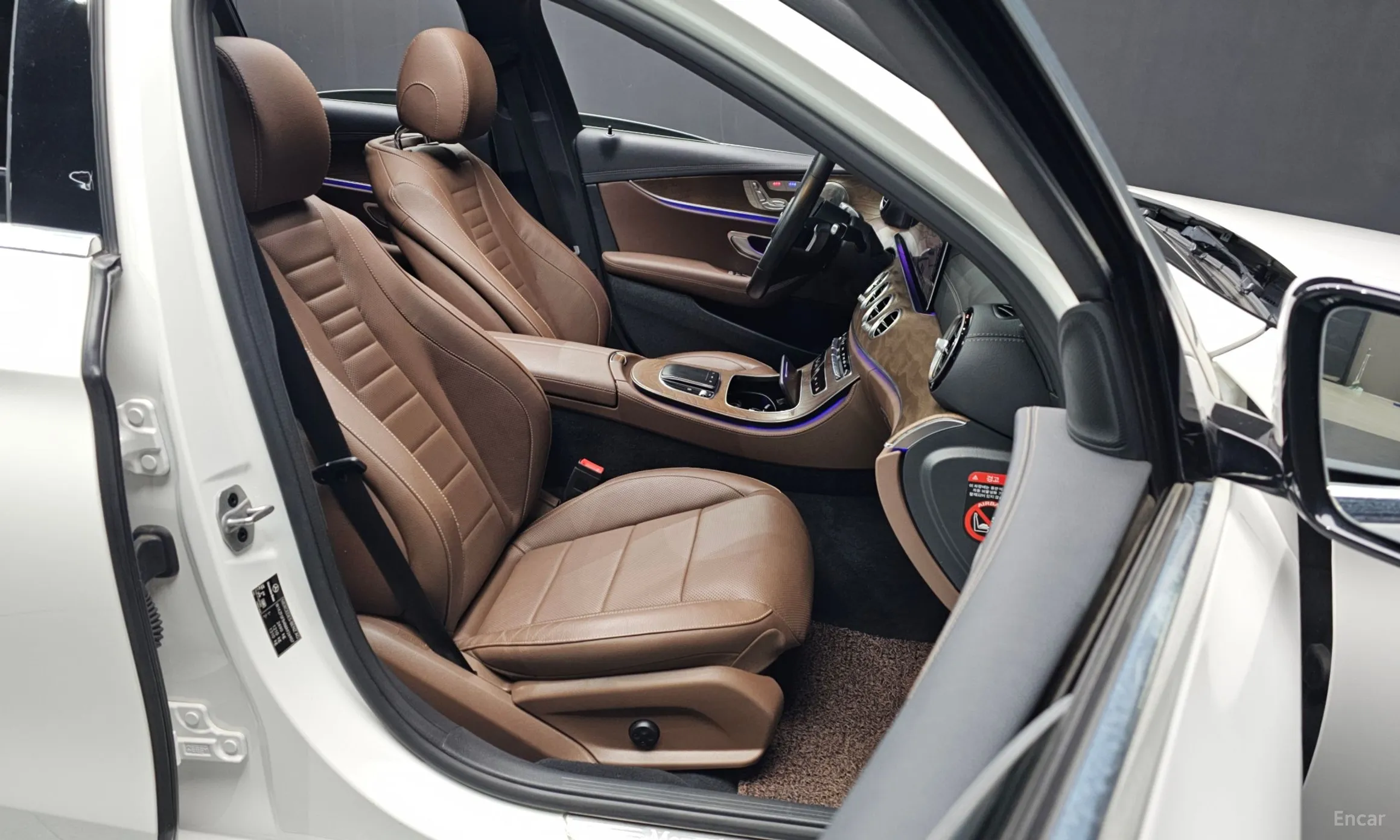 Mercedes Benz E-Class W213 превью 11