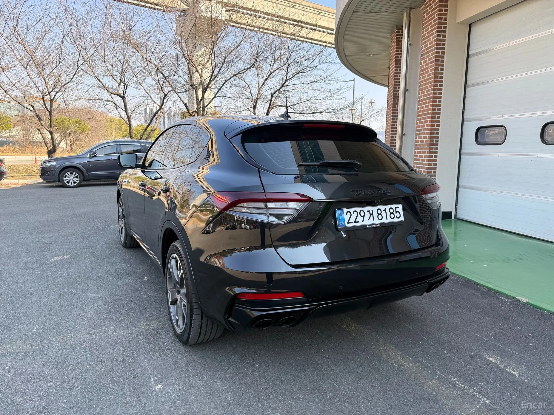 Maserati Levante превью 7