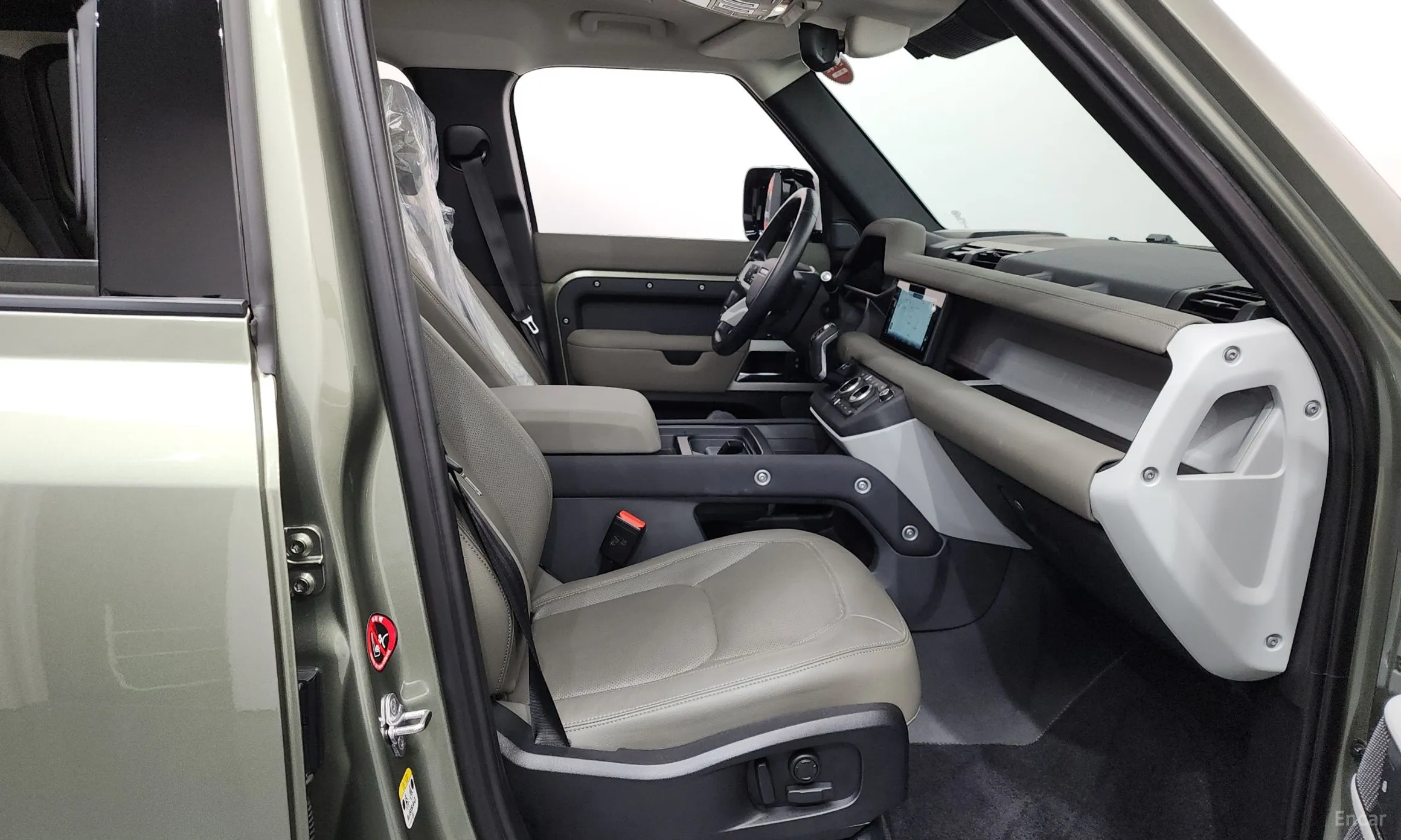 Land Rover Defender (L663) превью 11
