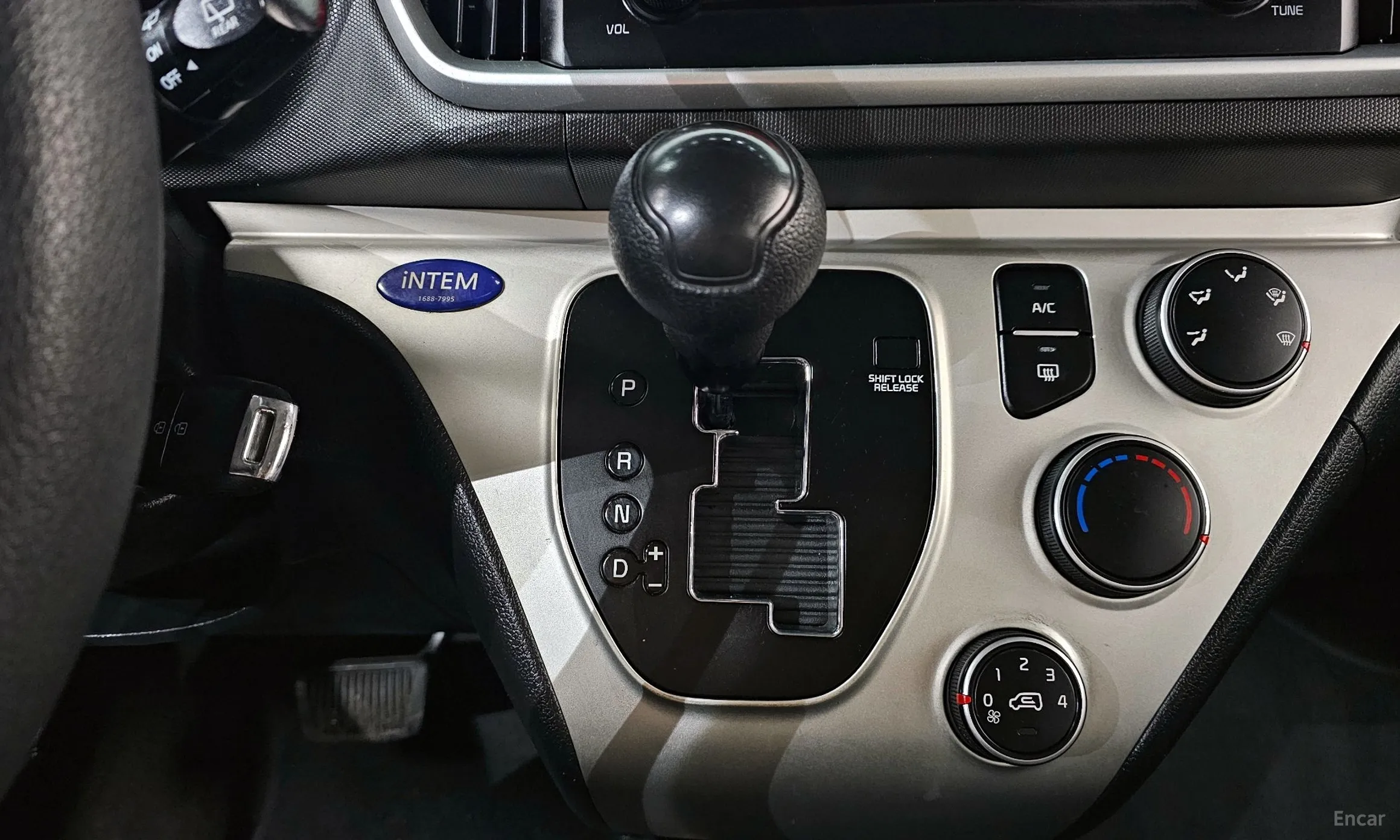 Kia Ray превью 9