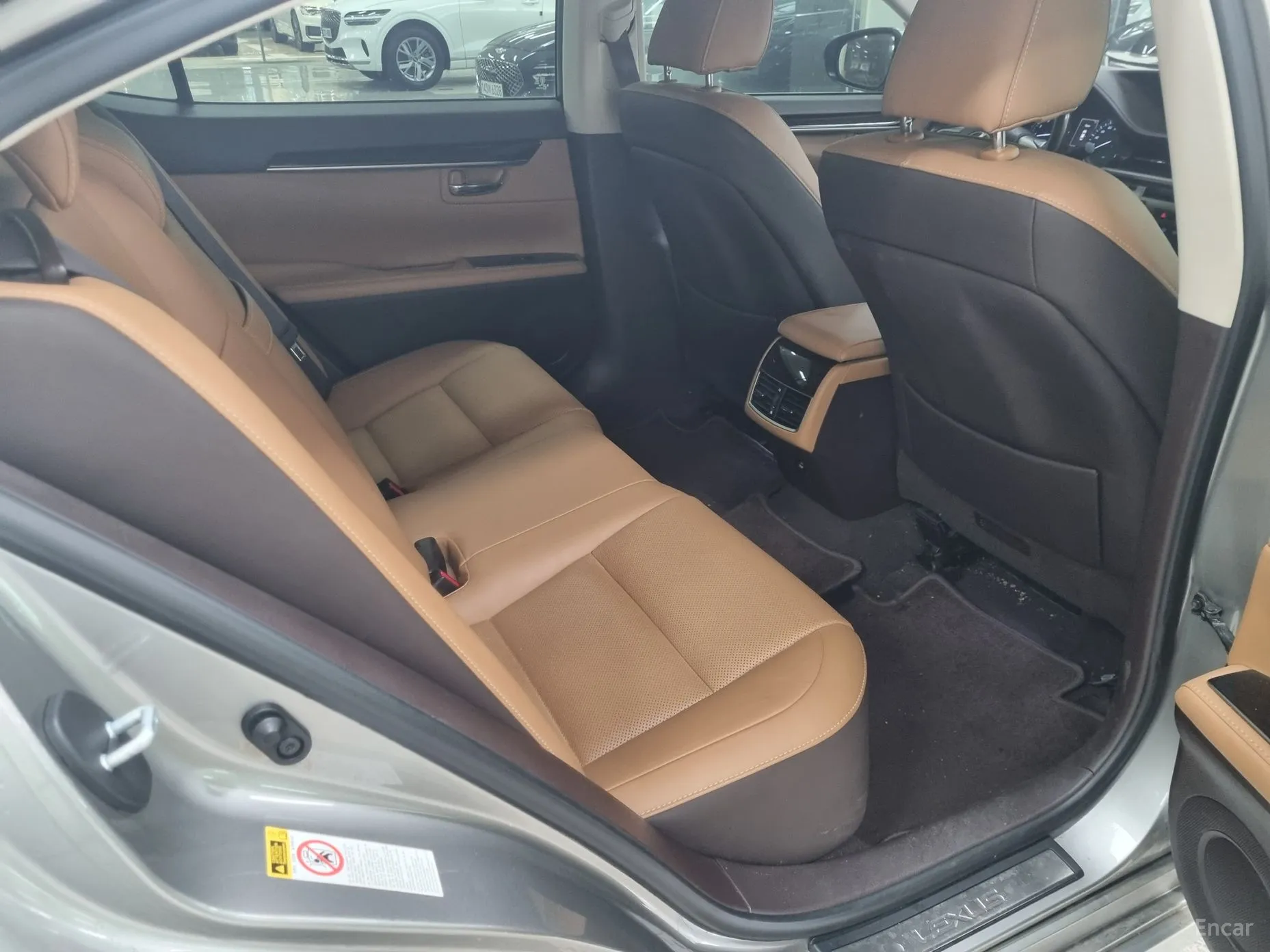 Lexus New ES350 превью 15