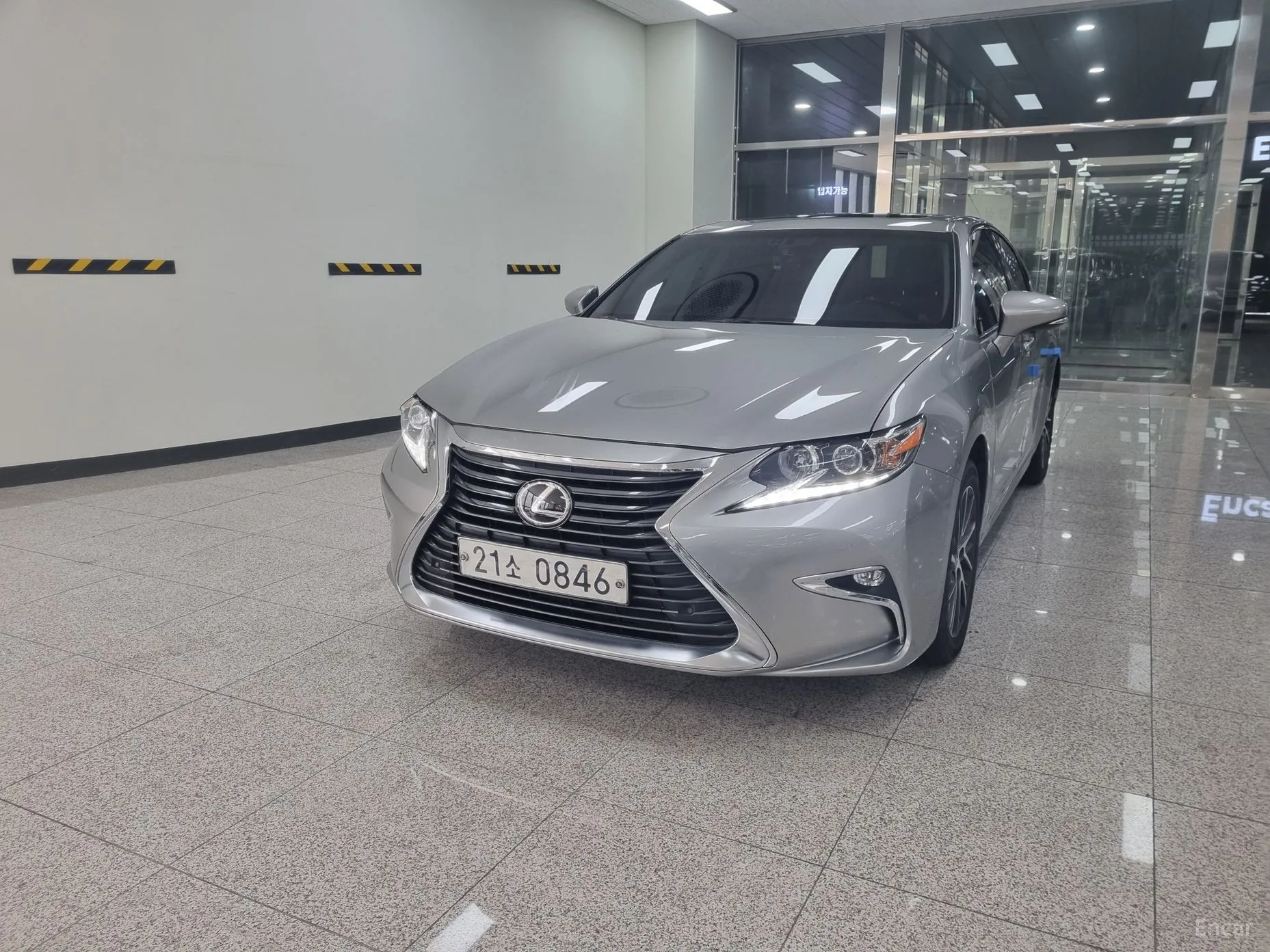 Lexus New ES350 превью 3