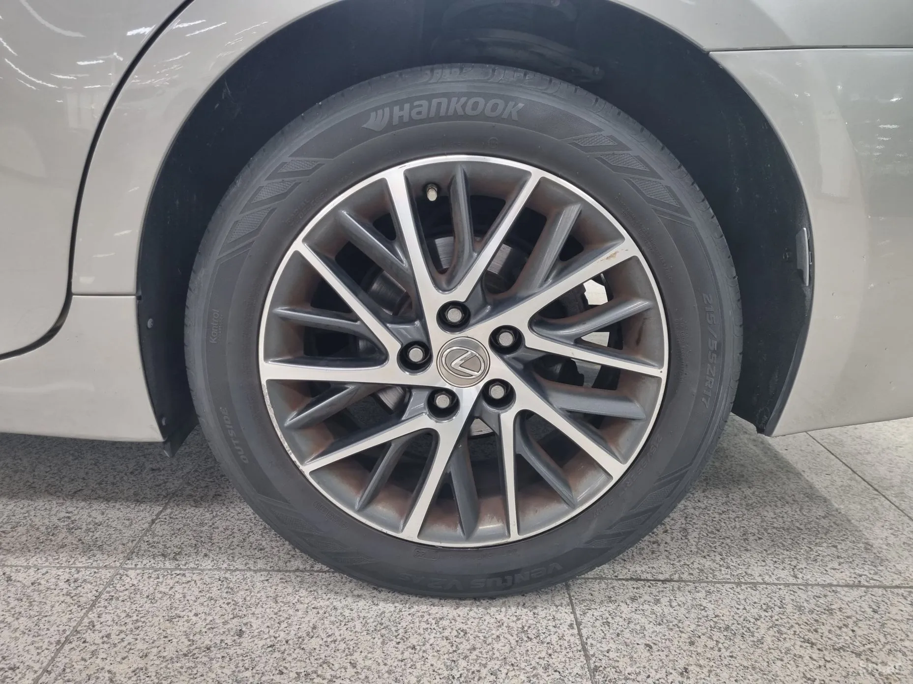 Lexus New ES350 превью 5