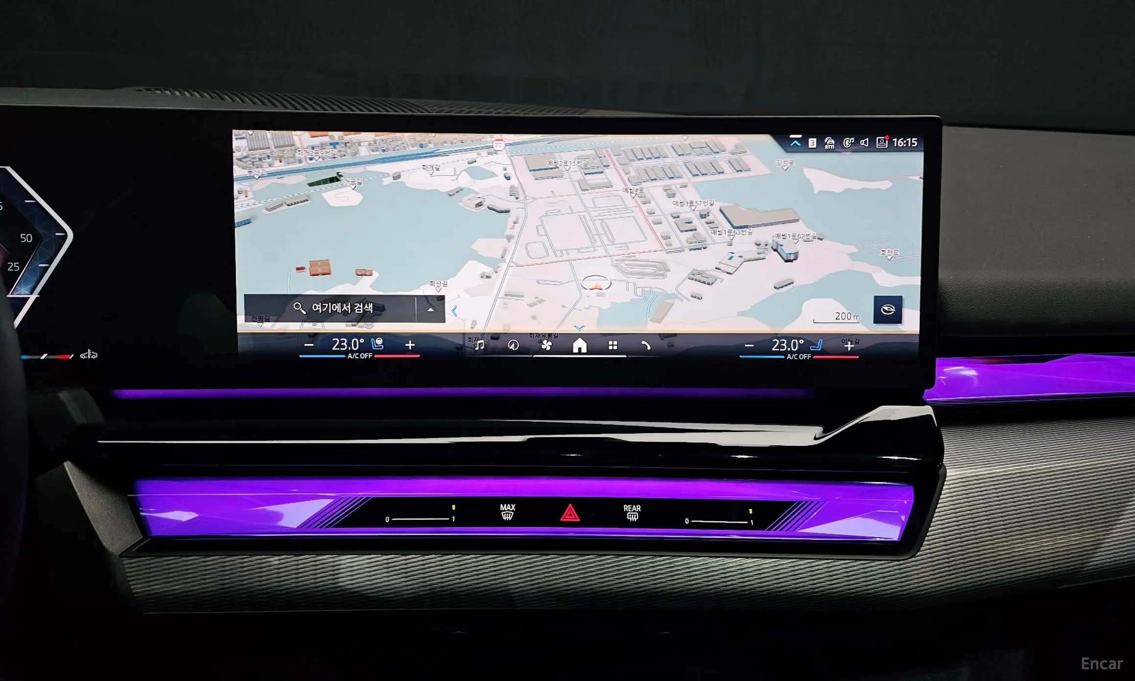 BMW 5 Series (G60) превью 14