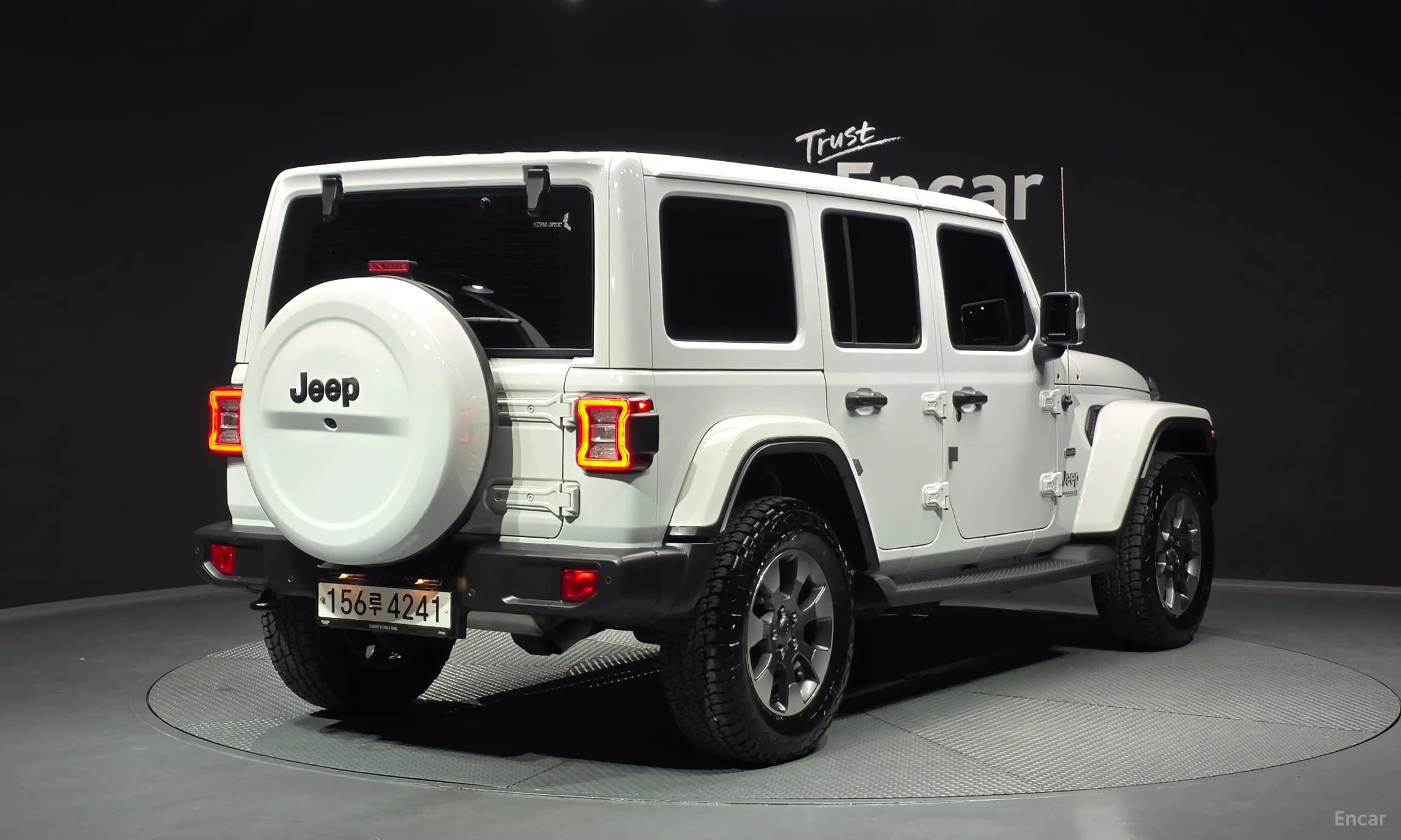 Jeep Wrangler (JL)