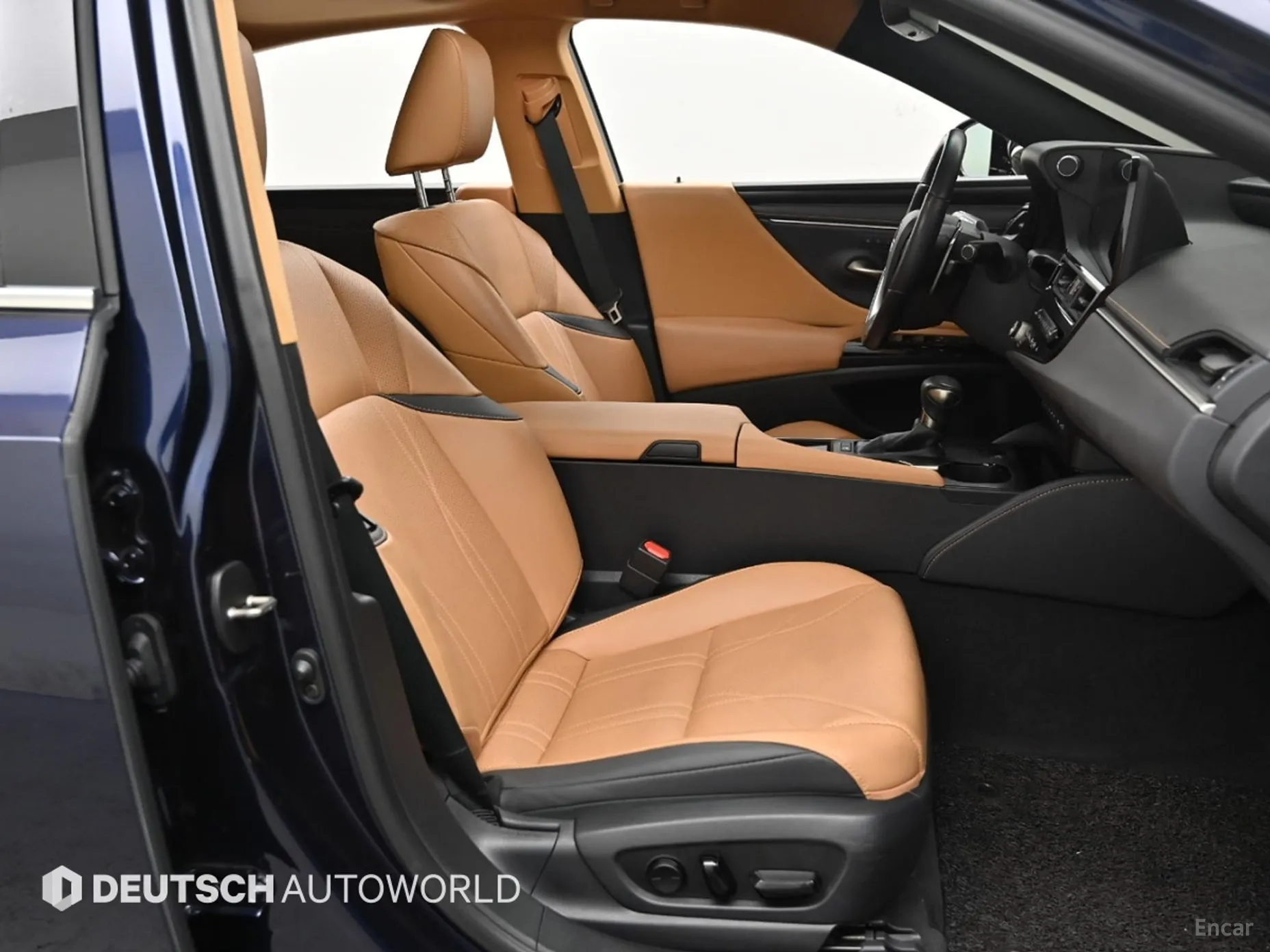 Lexus ES300h 7th Generation превью 10