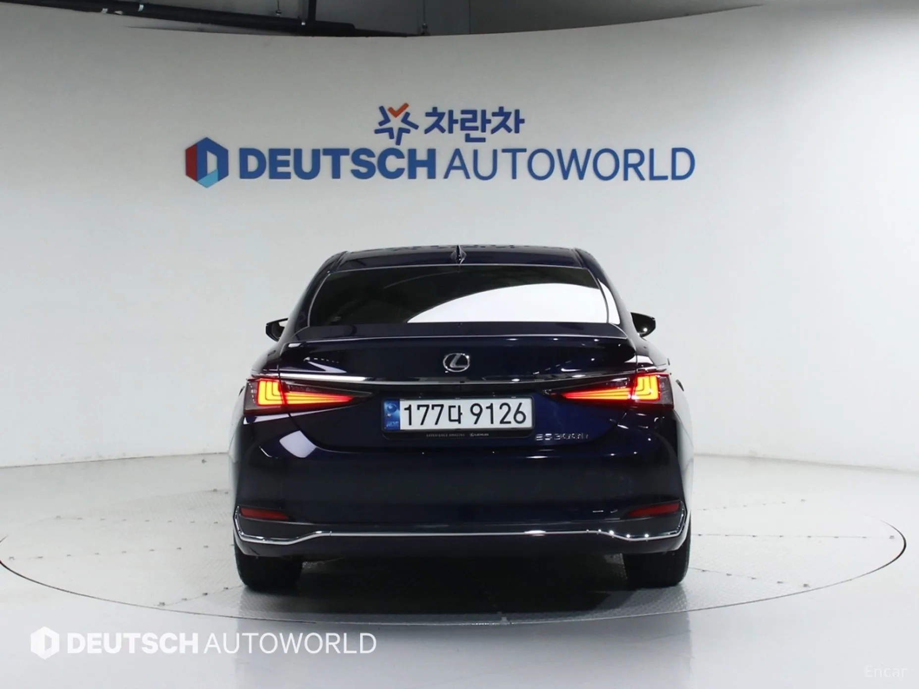 Lexus ES300h 7th Generation превью 5