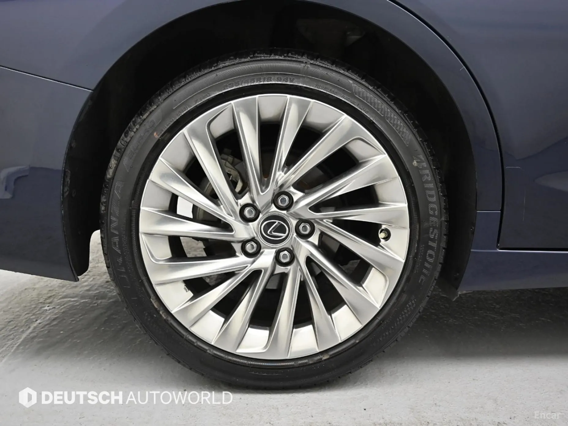 Lexus ES300h 7th Generation превью 6