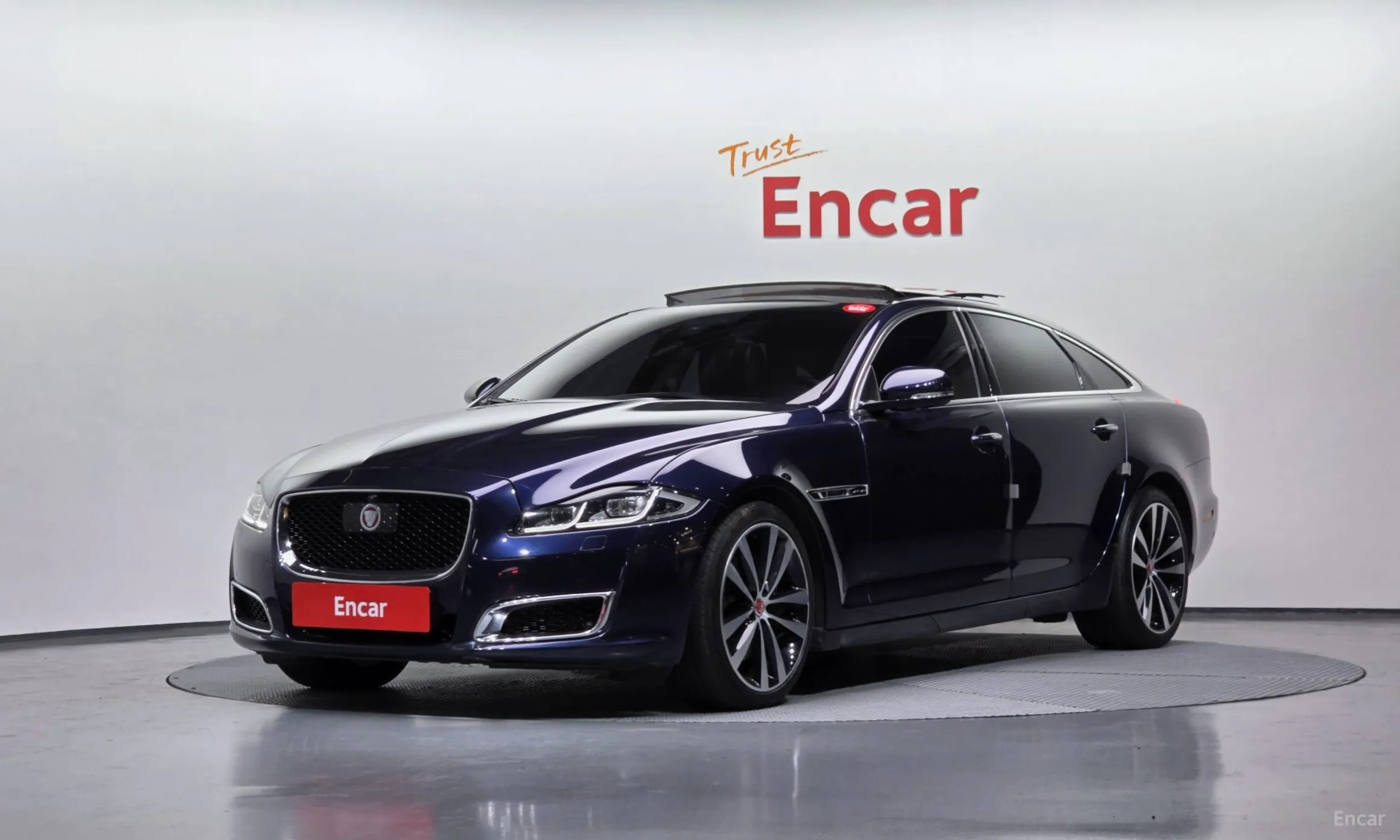 Jaguar All New XJ