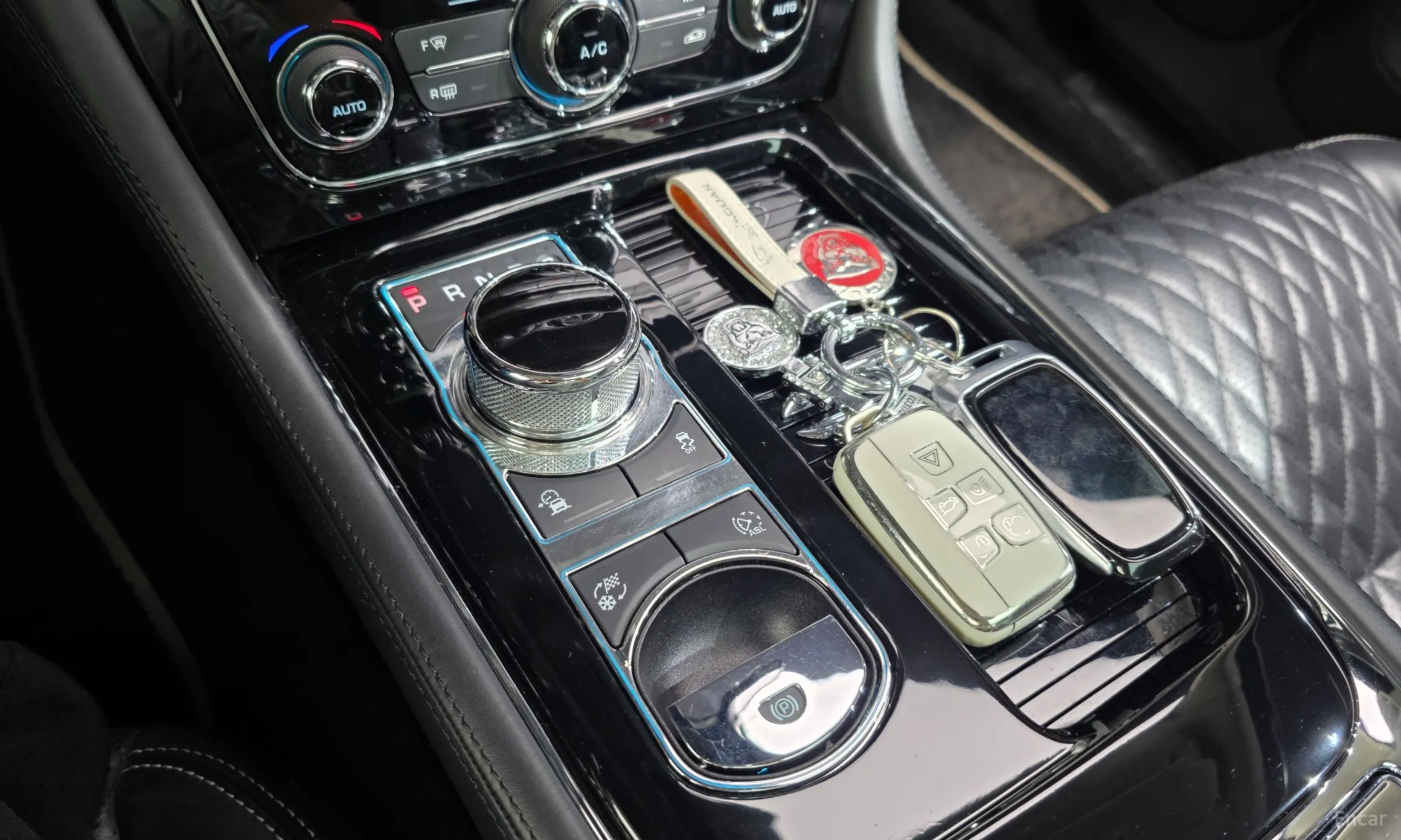 Jaguar All New XJ превью 9