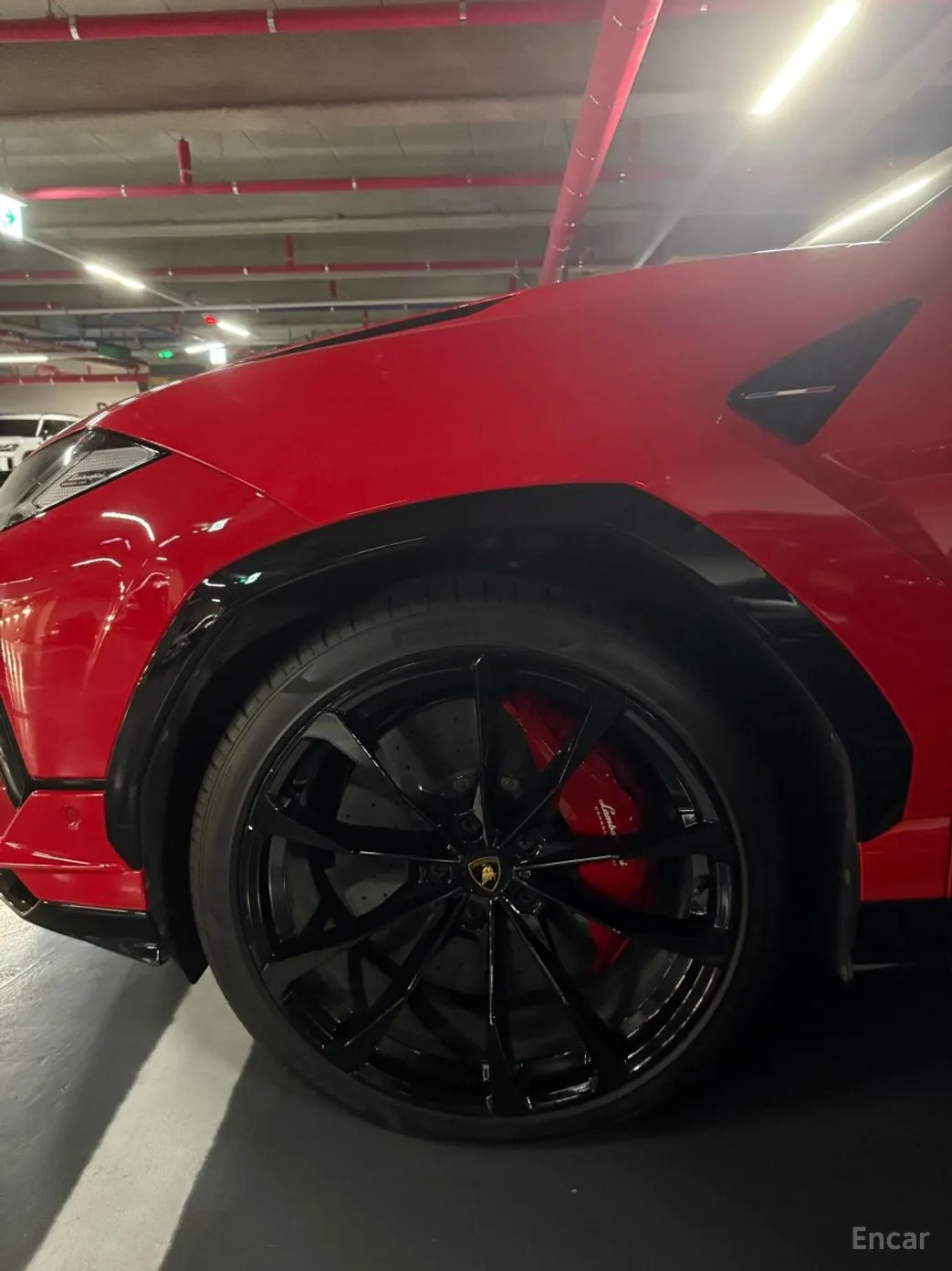 Lamborghini Urus превью 5