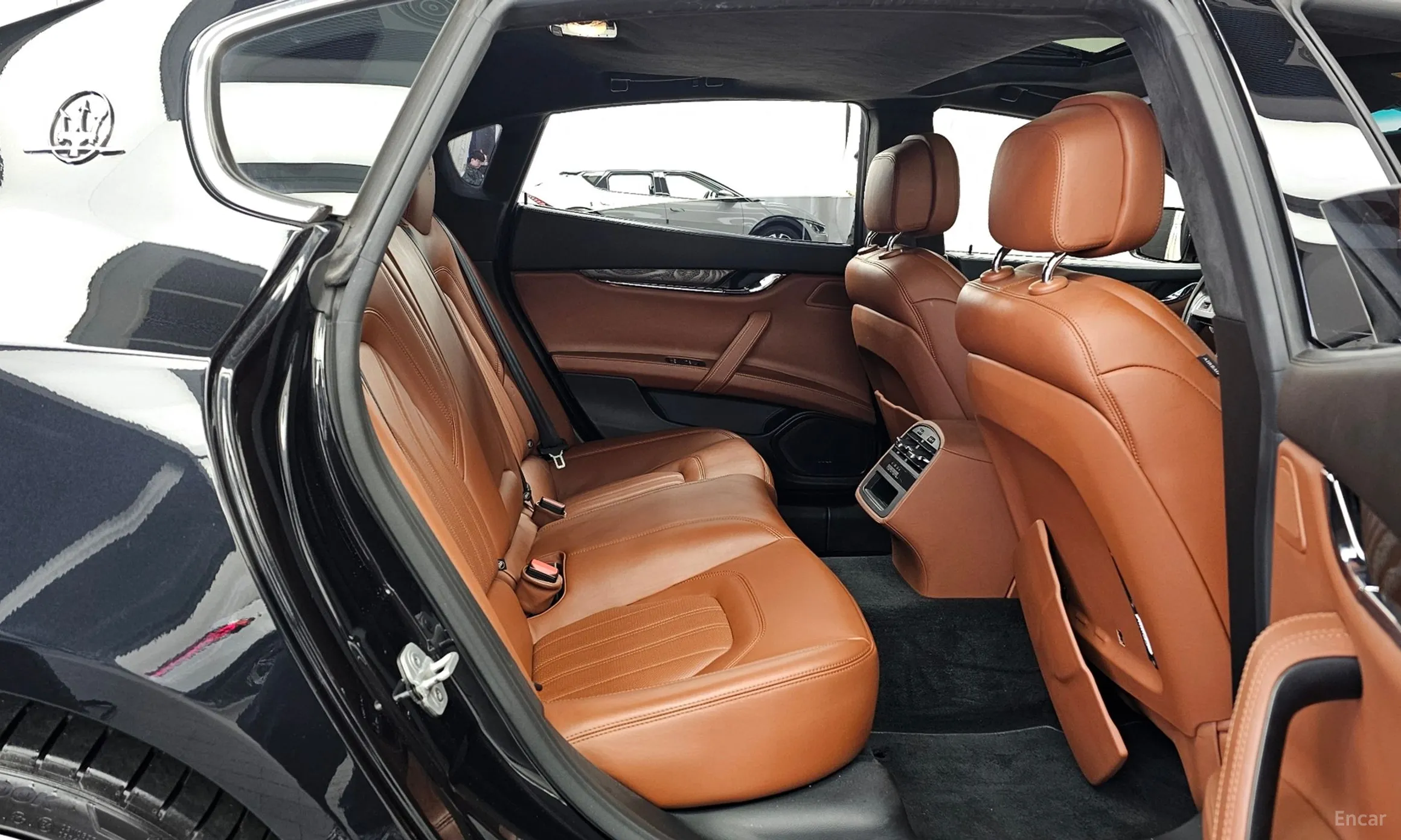 Maserati Quattroporte превью 11