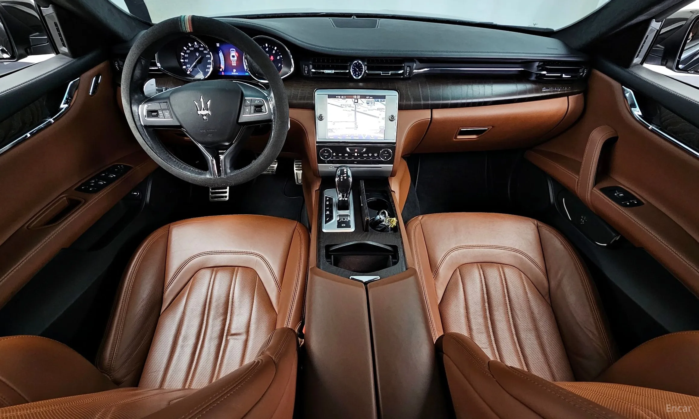 Maserati Quattroporte превью 7