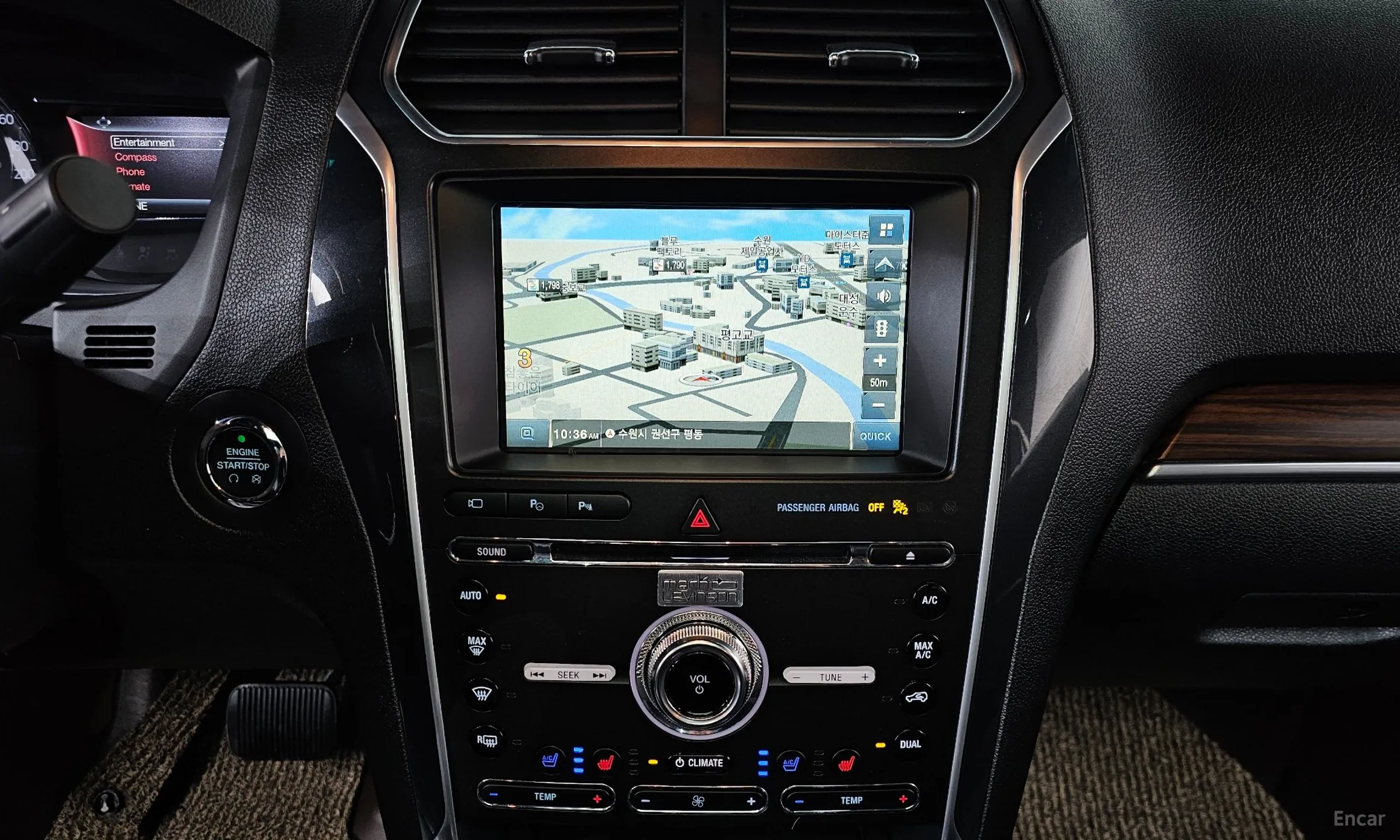 Ford Explorer превью 14
