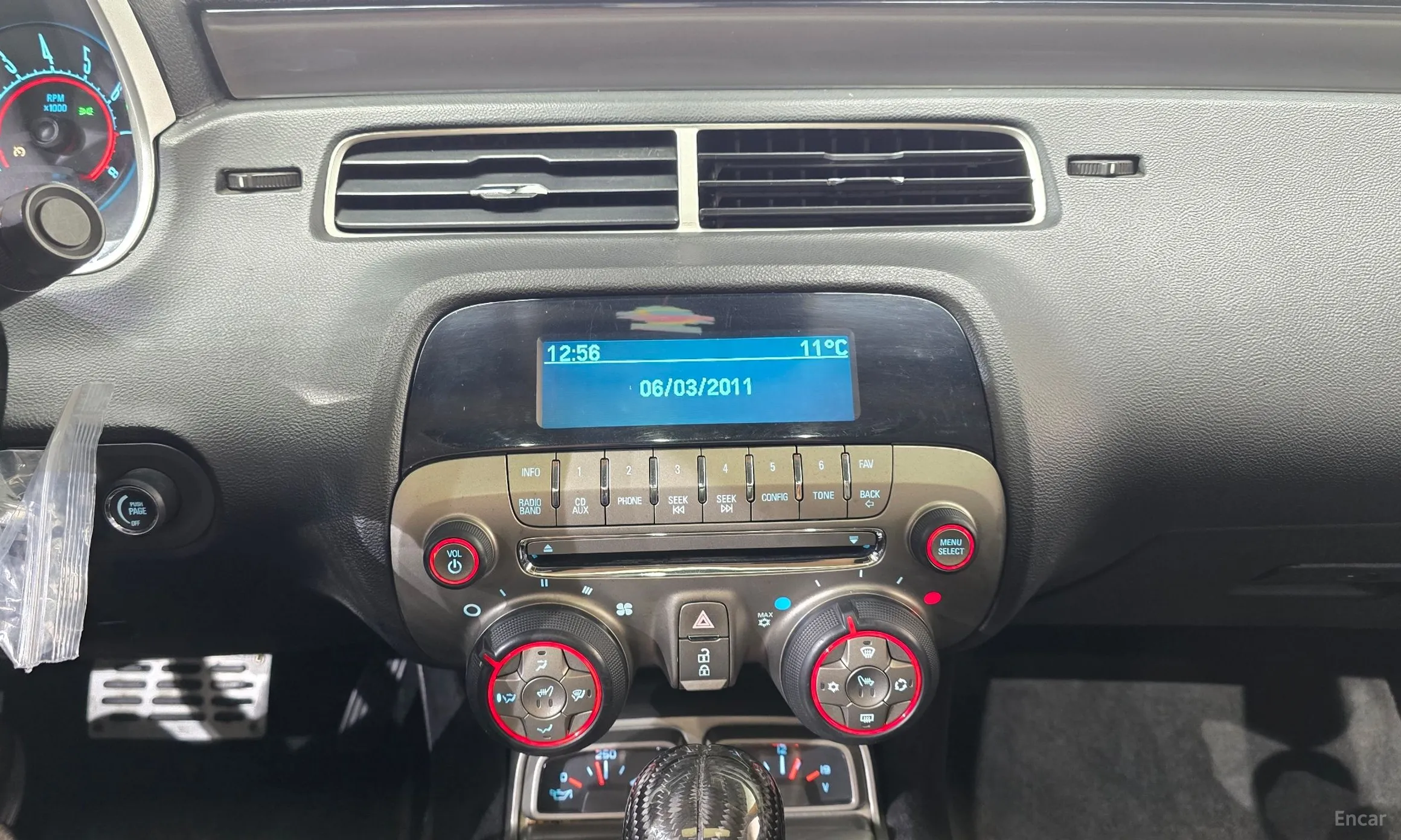 Chevrolet Camaro превью 14