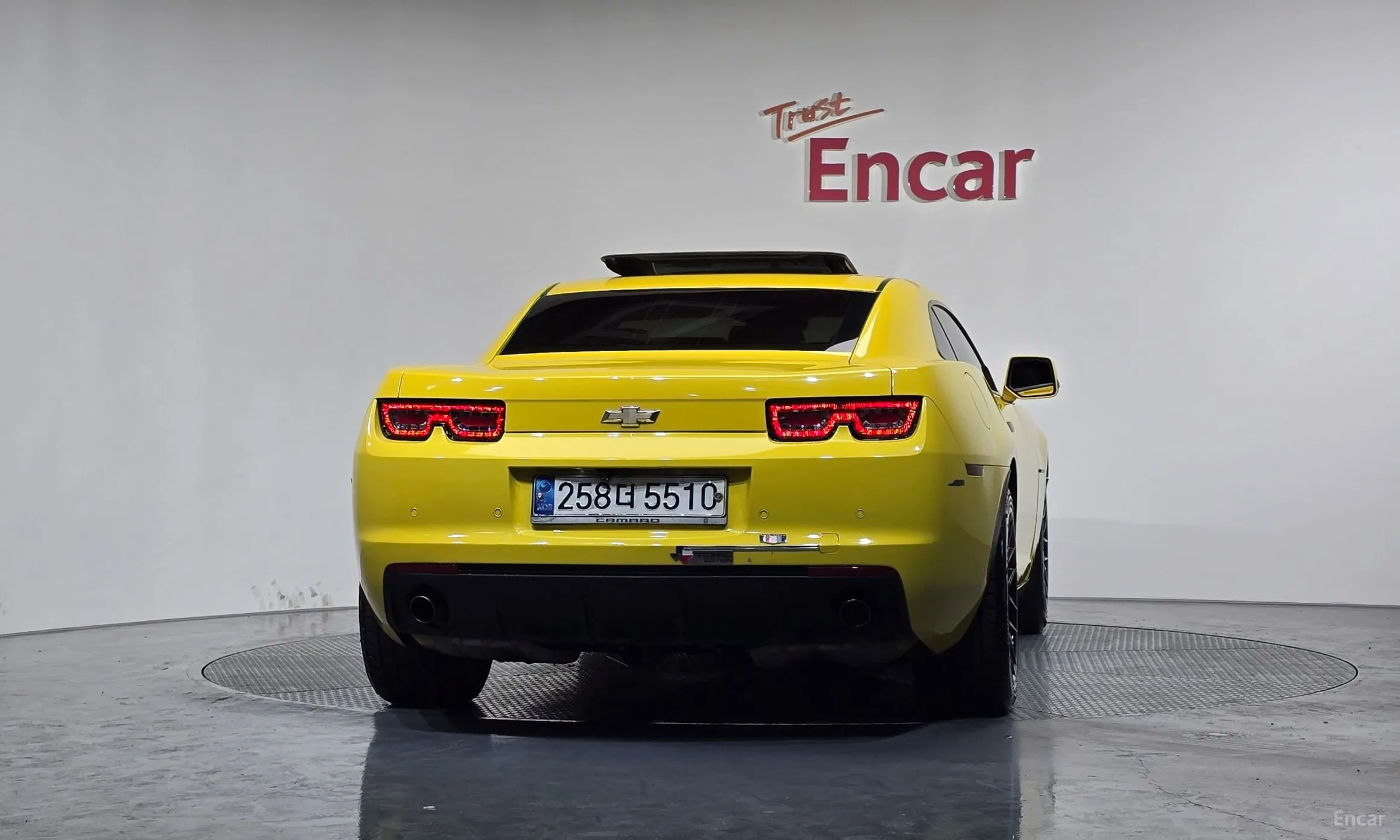 Chevrolet Camaro превью 4