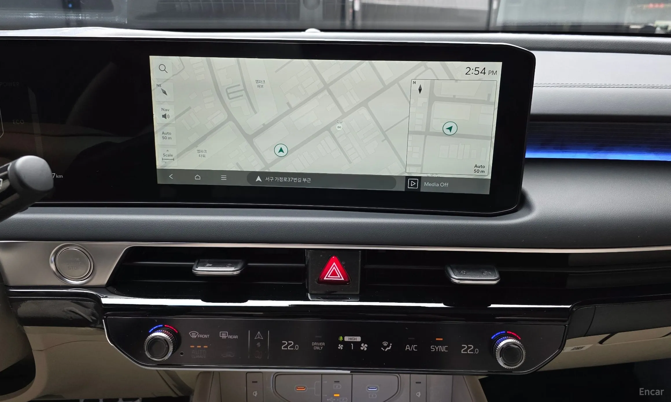 Kia K8 Hybrid превью 14