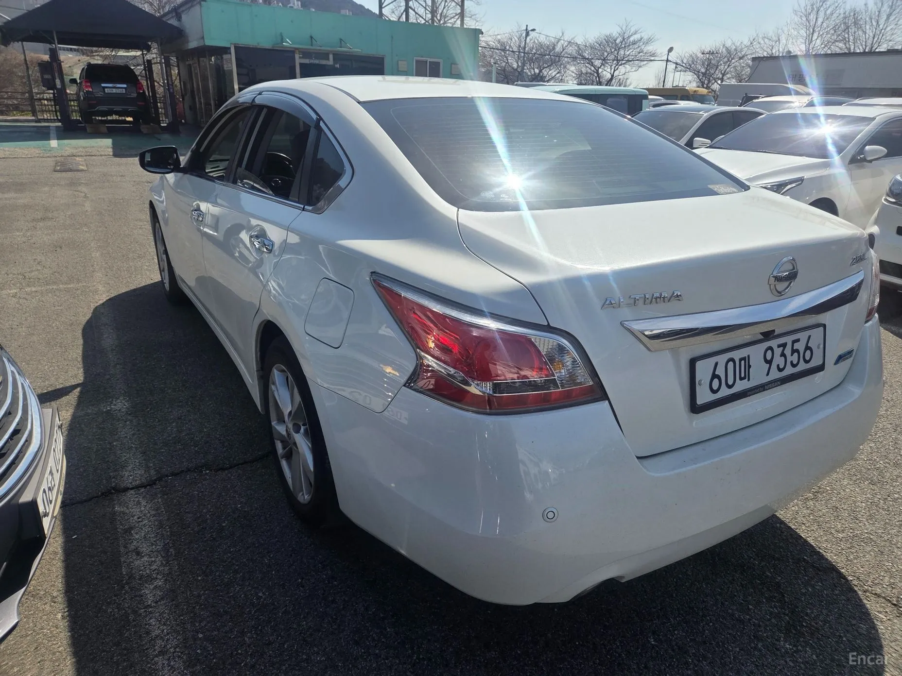 Nissan Altima превью 4